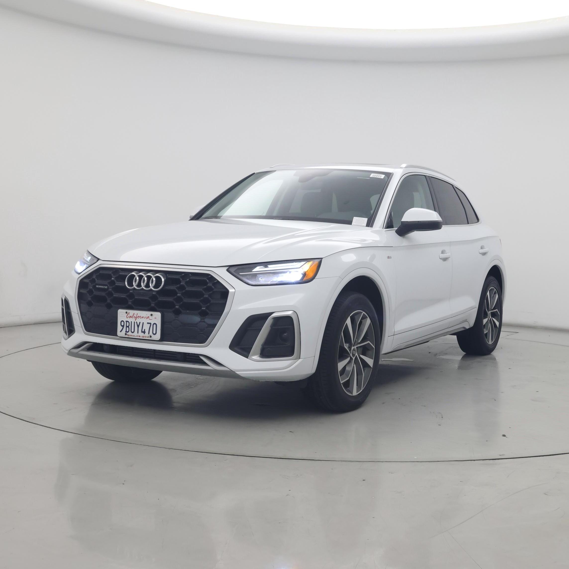 Thumbnail: 2022 Audi Q5 - 4