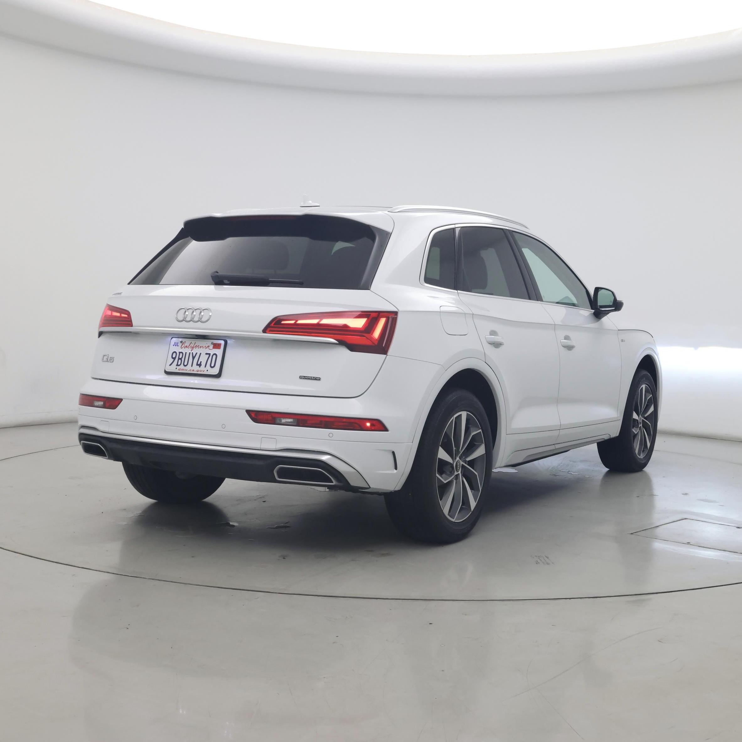 Thumbnail: 2022 Audi Q5 - 8