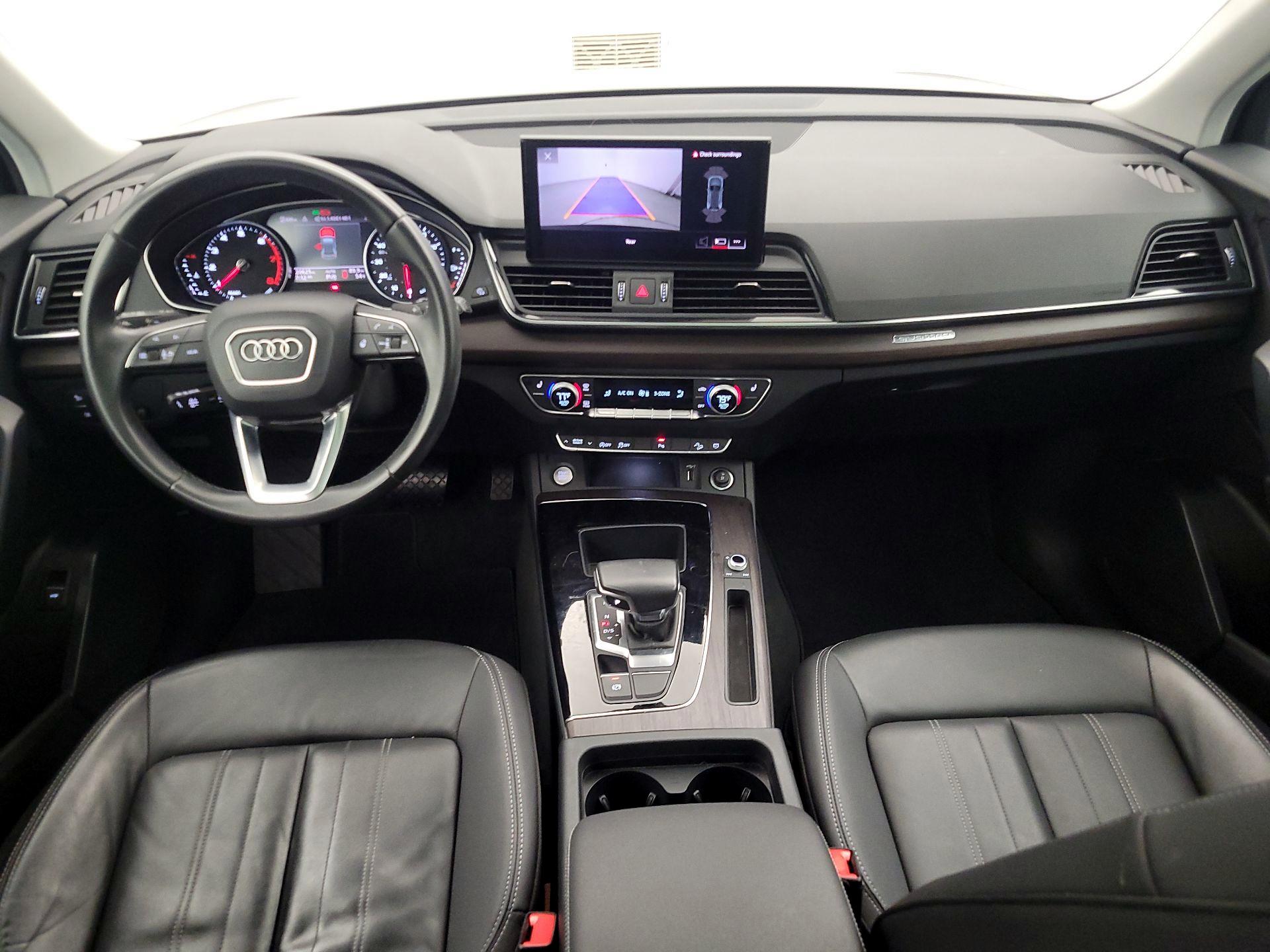 Thumbnail: 2023 Audi Q5 - 9