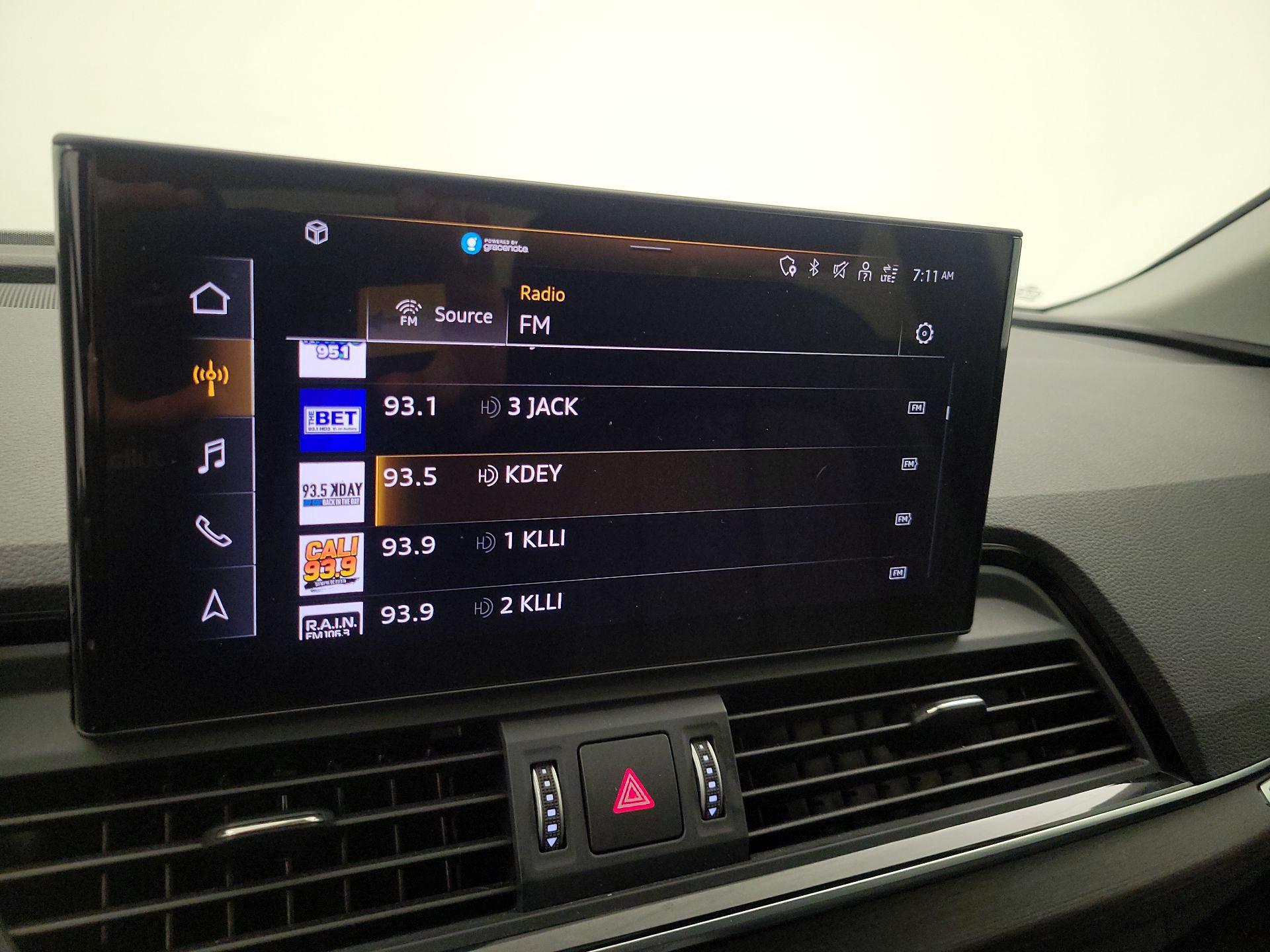 Thumbnail: 2023 Audi Q5 - 15