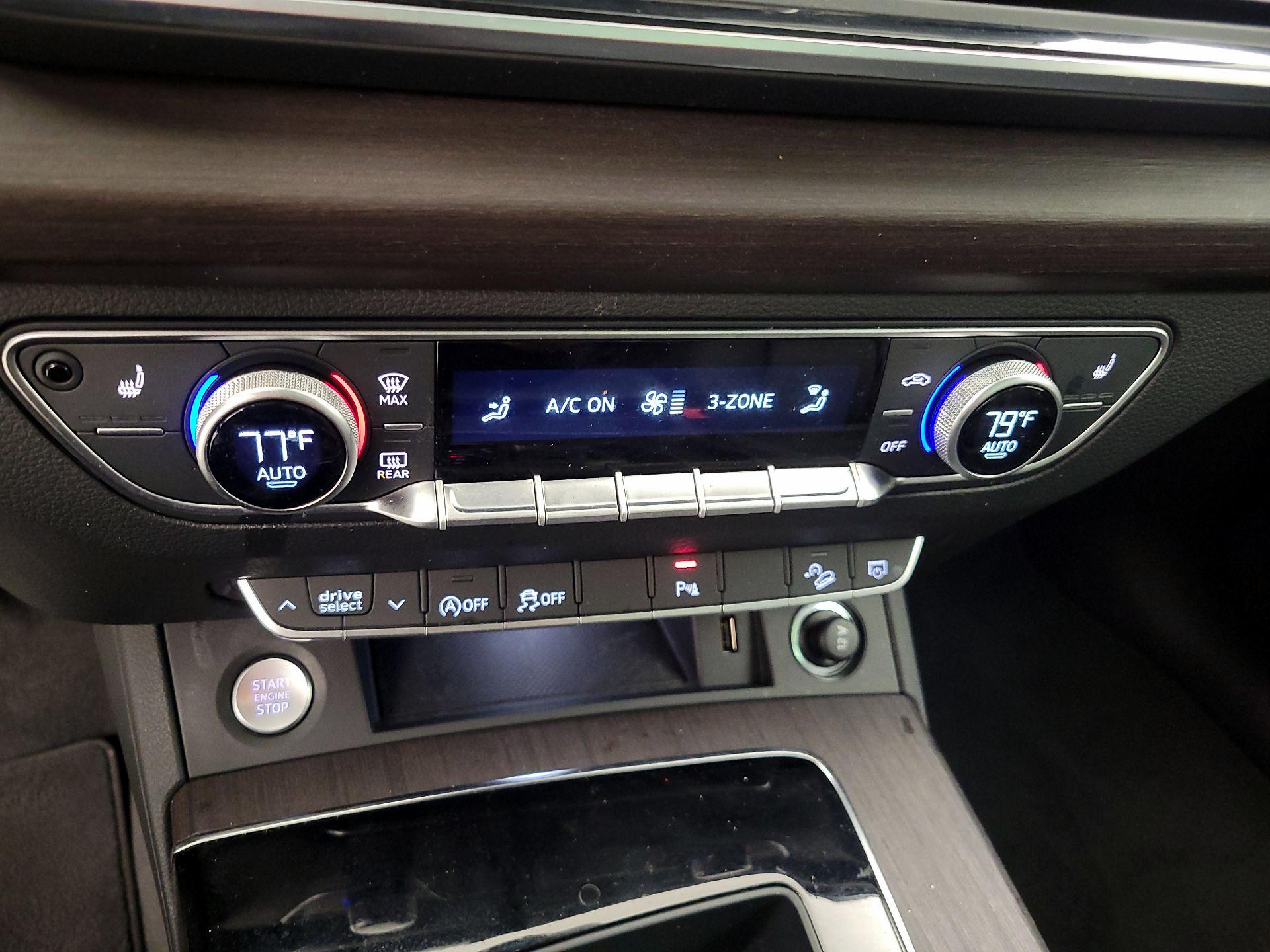 Thumbnail: 2023 Audi Q5 - 16