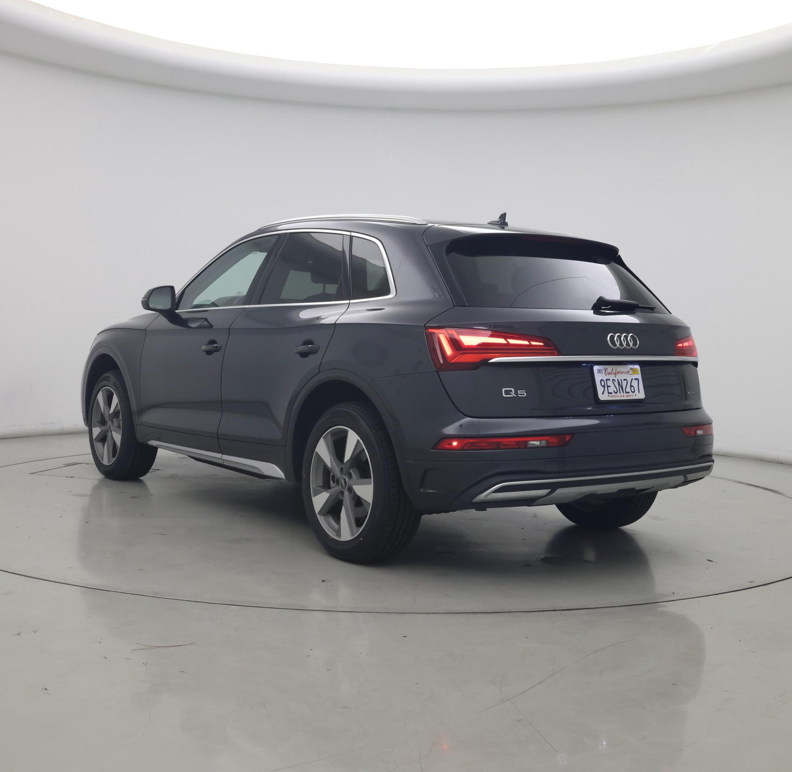 Thumbnail: 2023 Audi Q5 - 2