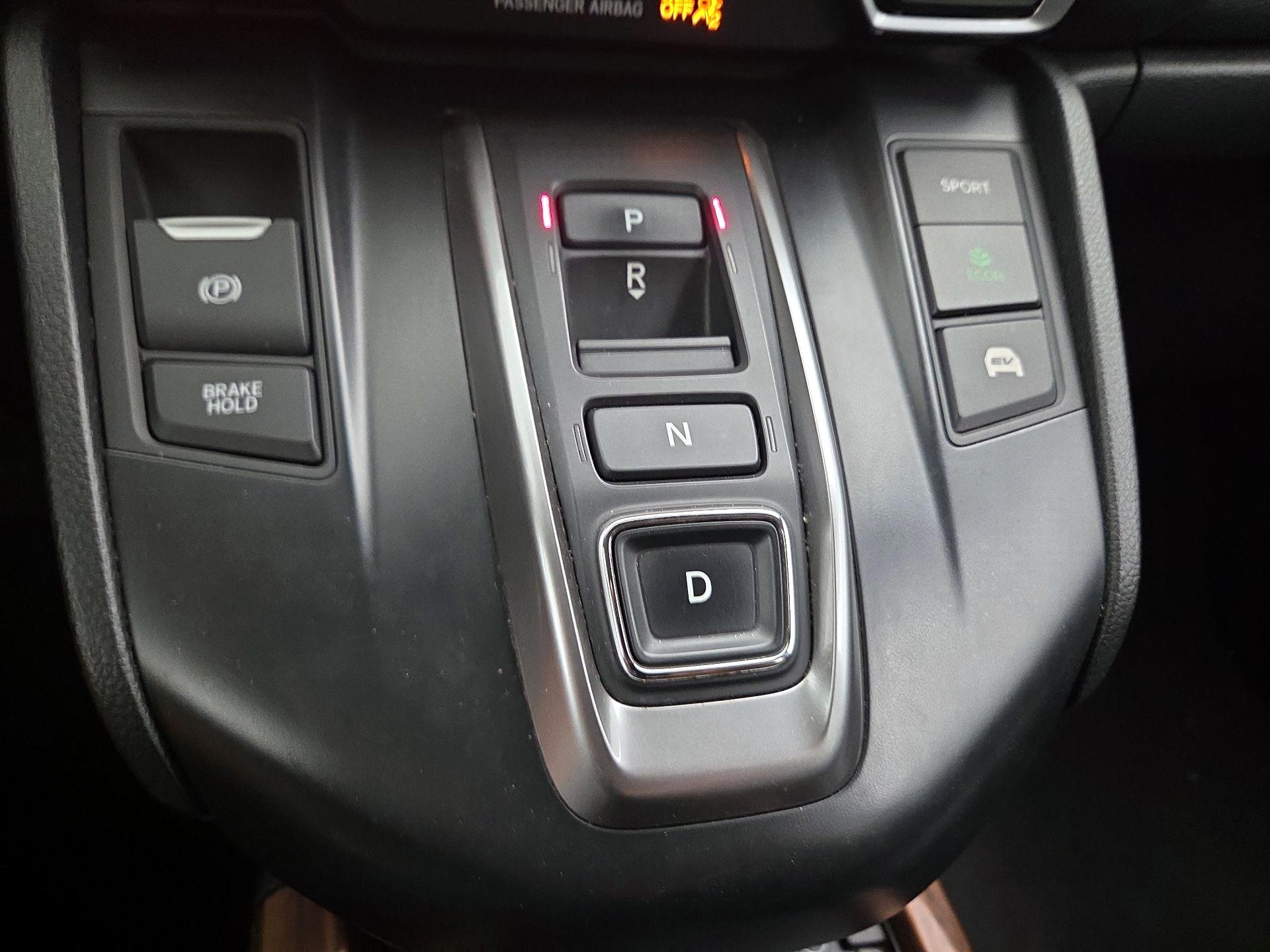 Thumbnail: 2022 Honda CR-V - 18