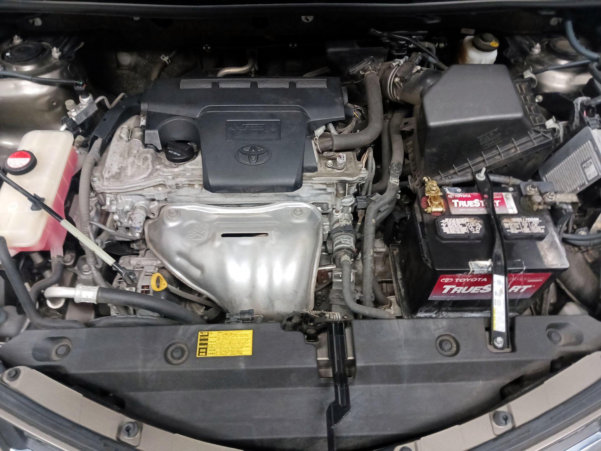 Thumbnail: 2015 Toyota RAV4 - 17