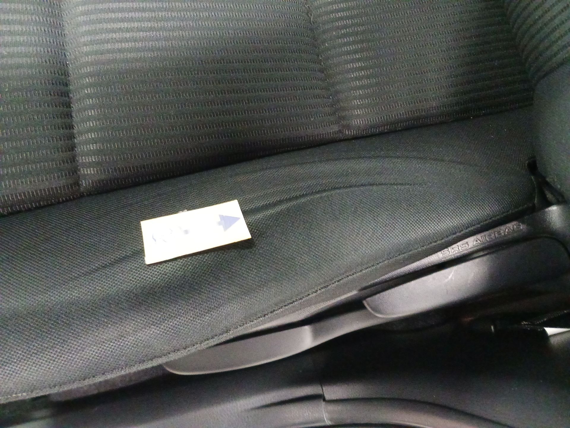 Thumbnail: 2015 Toyota RAV4 - 19