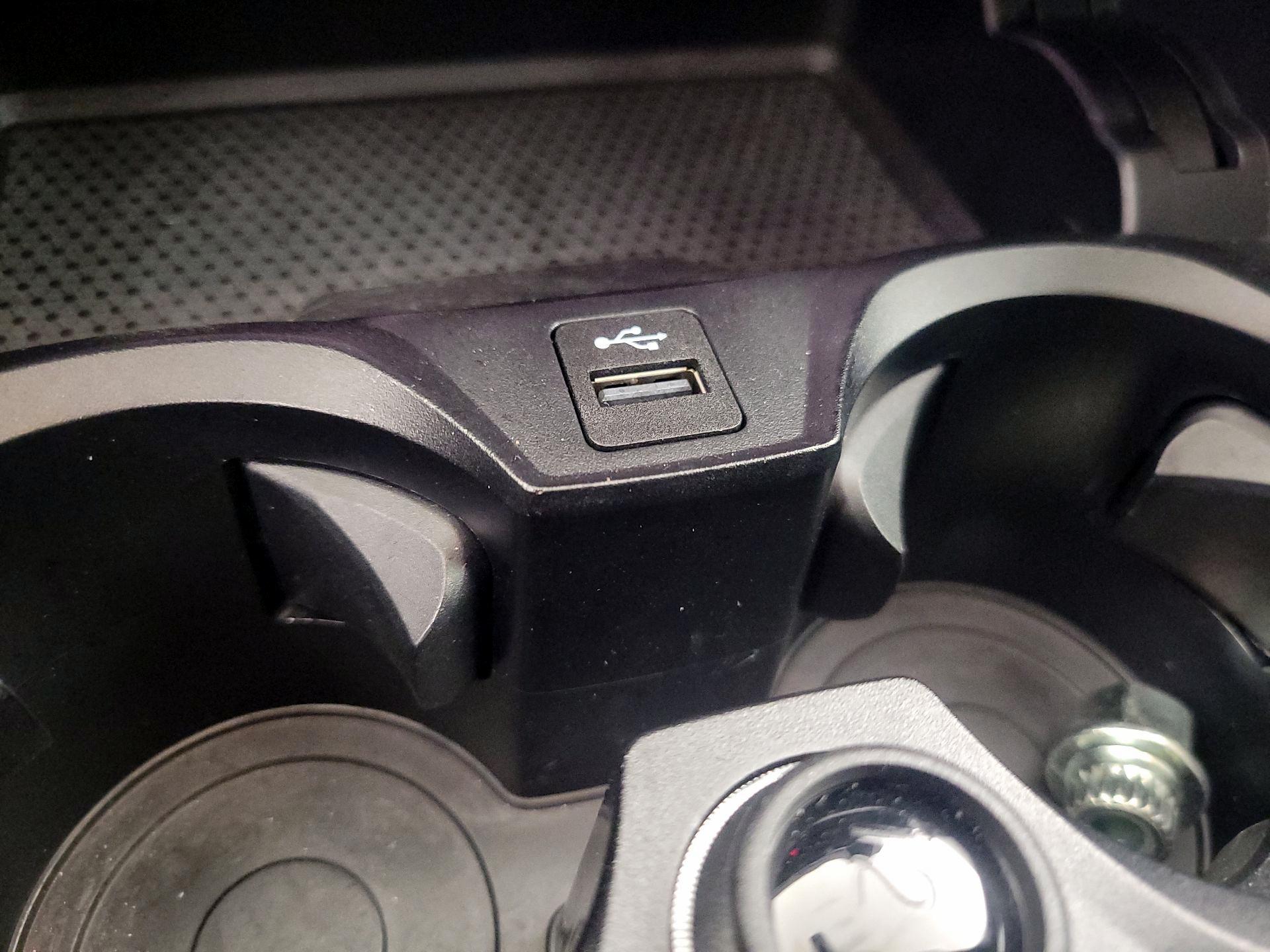 Thumbnail: 2023 BMW 3 Series - 19