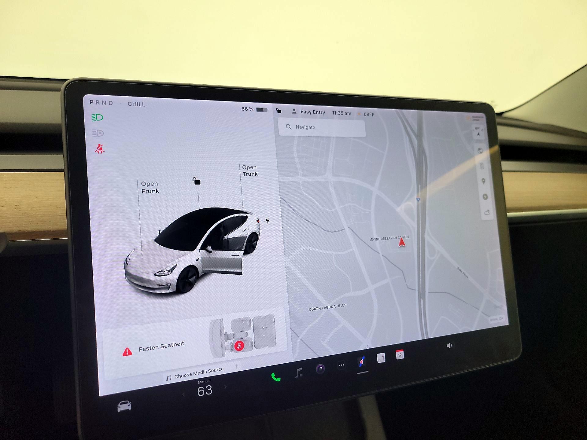 Thumbnail: 2022 Tesla Model 3 - 13