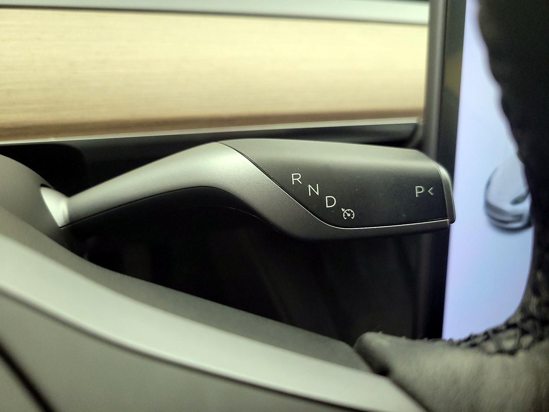 Thumbnail: 2022 Tesla Model 3 - 17