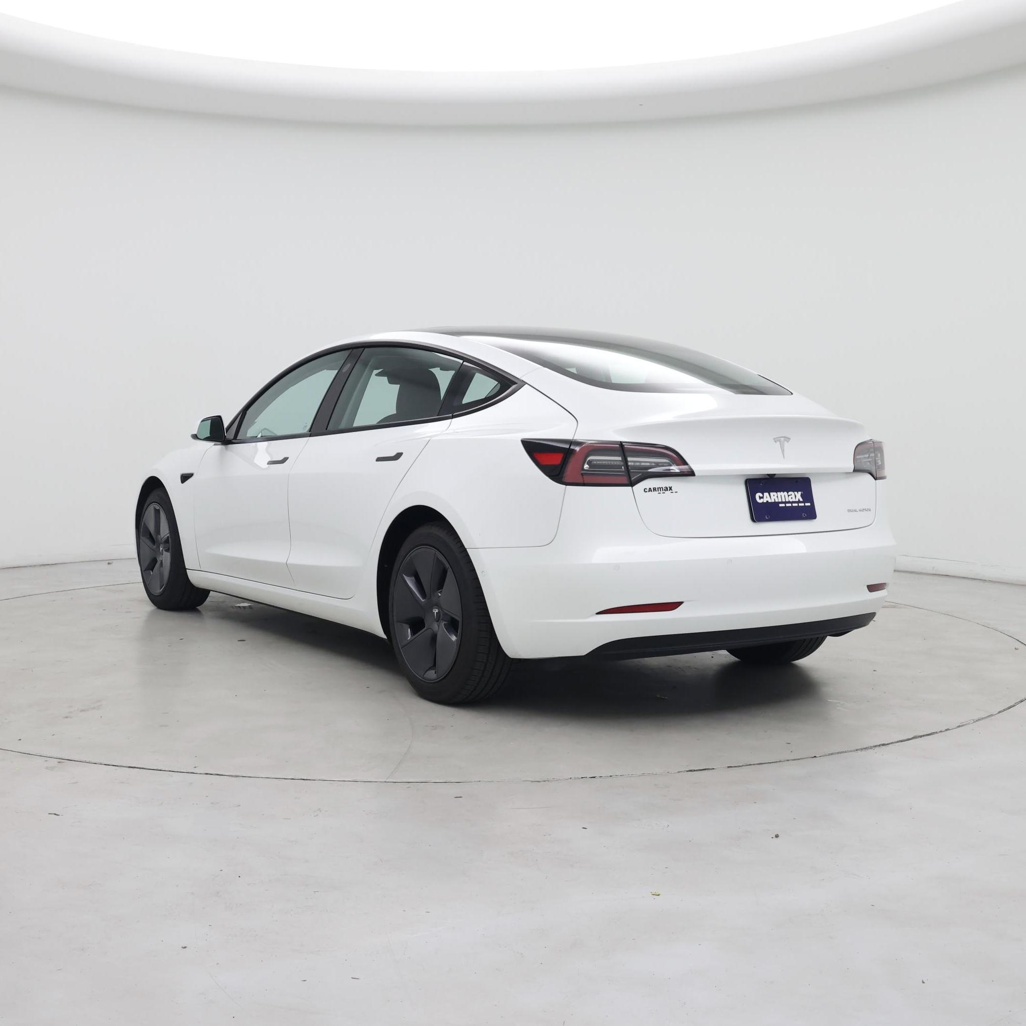 Thumbnail: 2022 Tesla Model 3 - 2