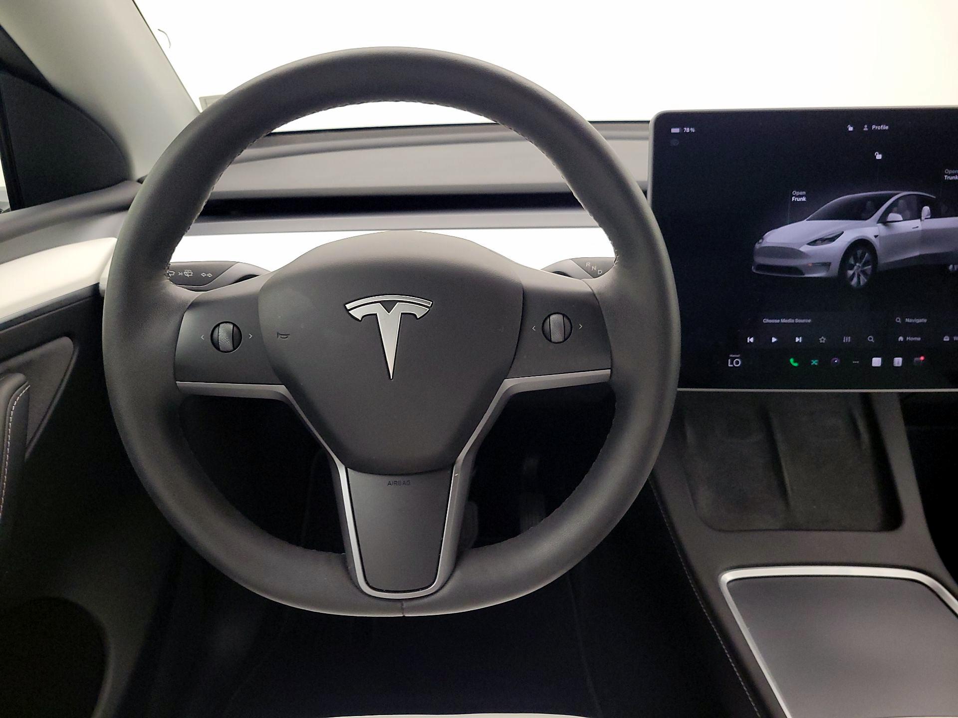 Thumbnail: 2022 Tesla Model Y - 10