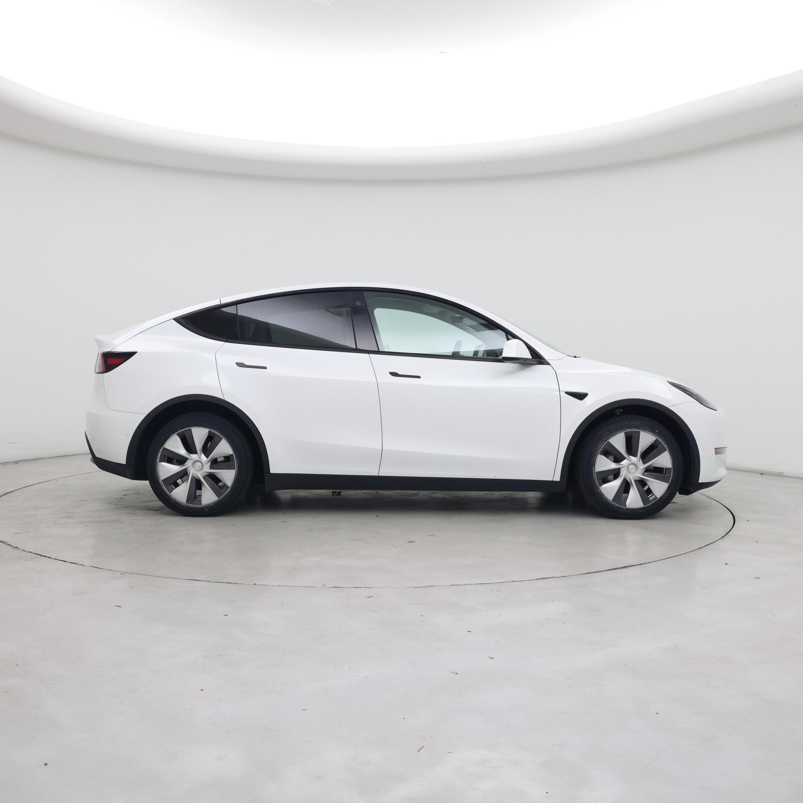 Thumbnail: 2022 Tesla Model Y - 7