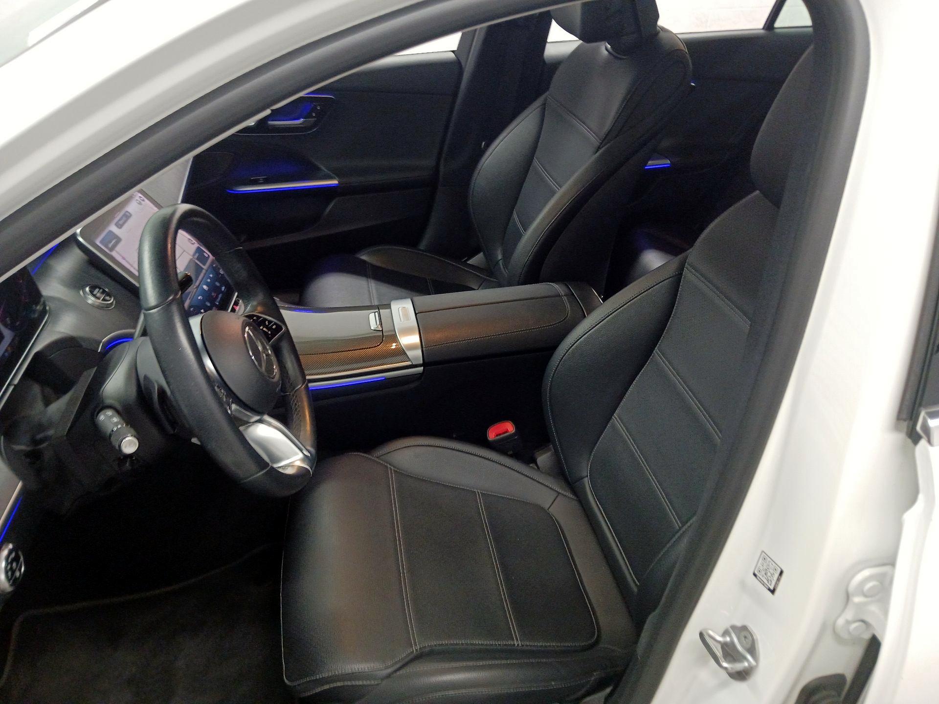 Thumbnail: 2023 Mercedes-Benz C-Class - 9