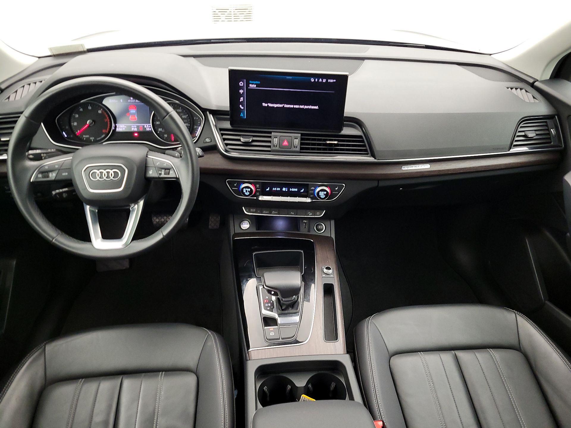 Thumbnail: 2023 Audi Q5 - 9