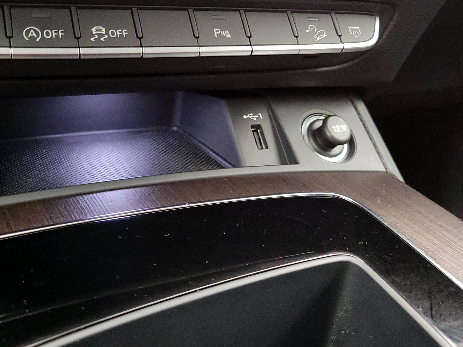 Thumbnail: 2023 Audi Q5 - 19