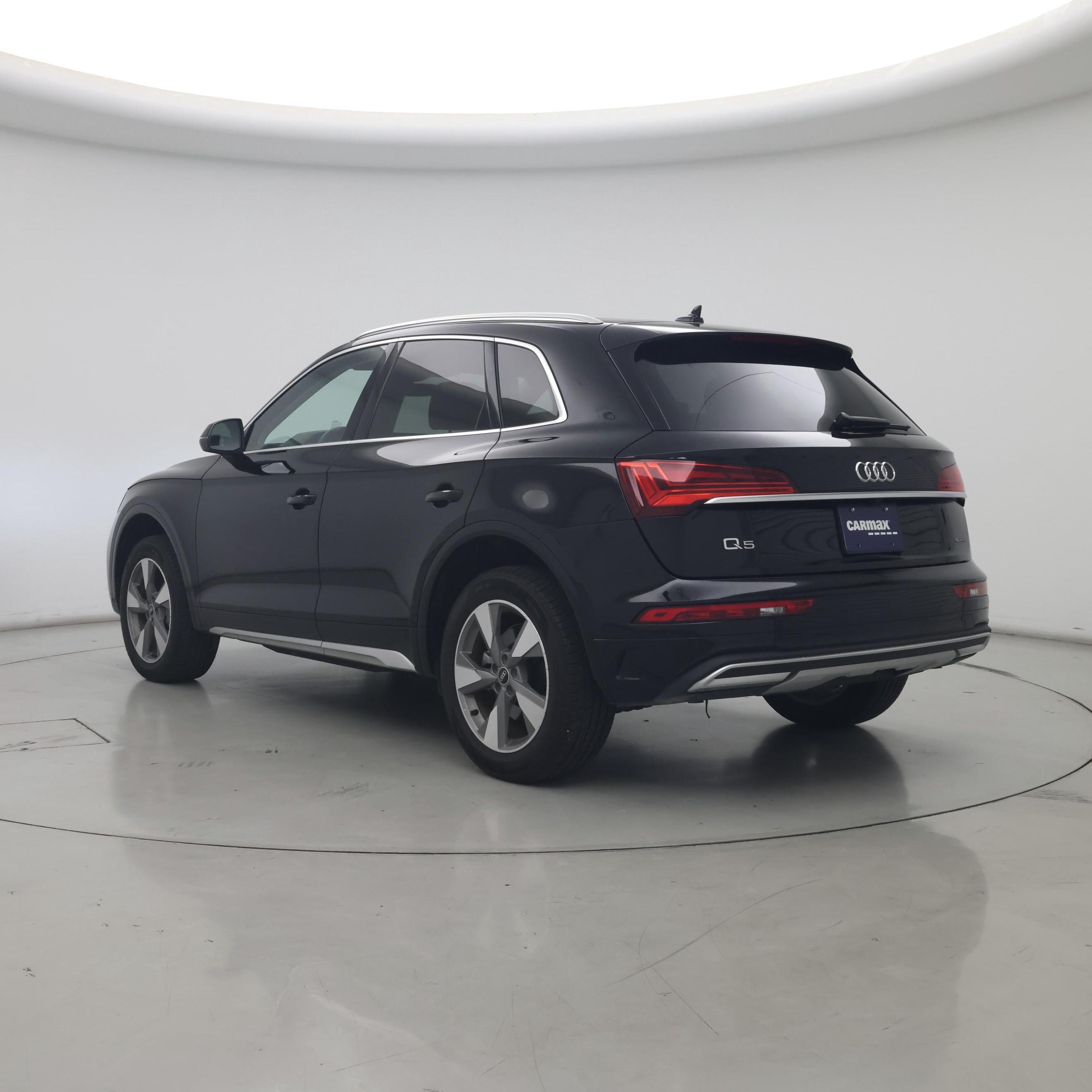 Thumbnail: 2023 Audi Q5 - 2