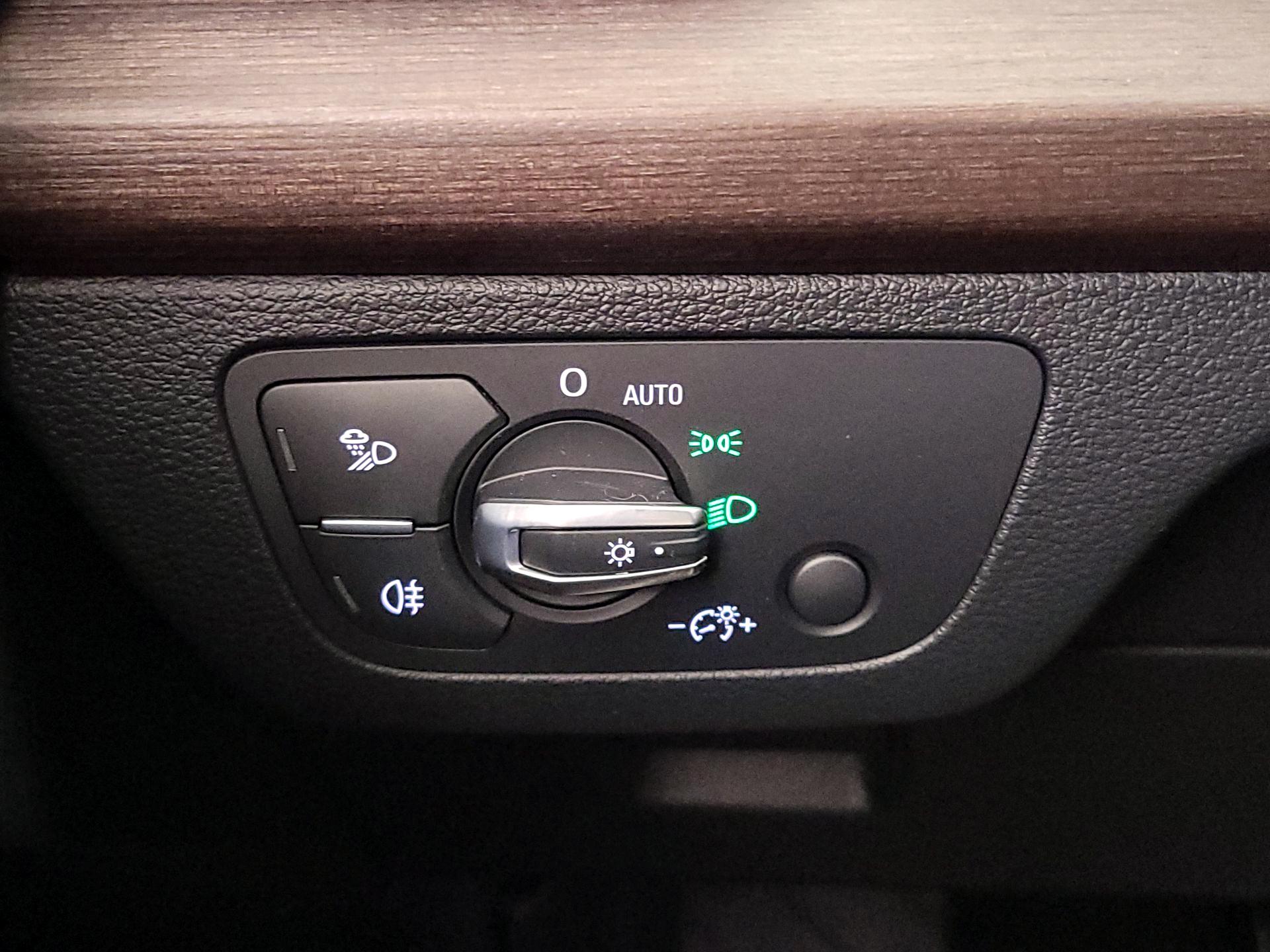 Thumbnail: 2023 Audi Q5 - 13