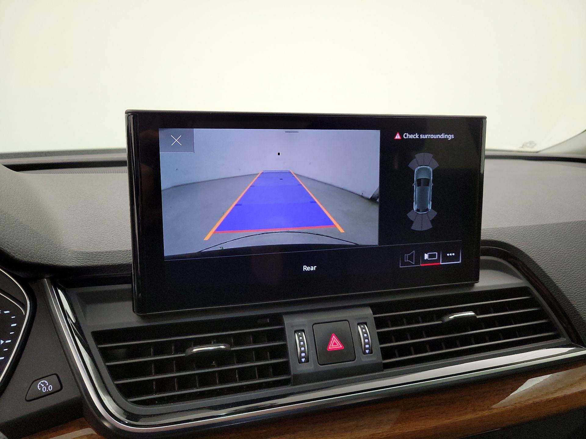 Thumbnail: 2023 Audi Q5 - 14