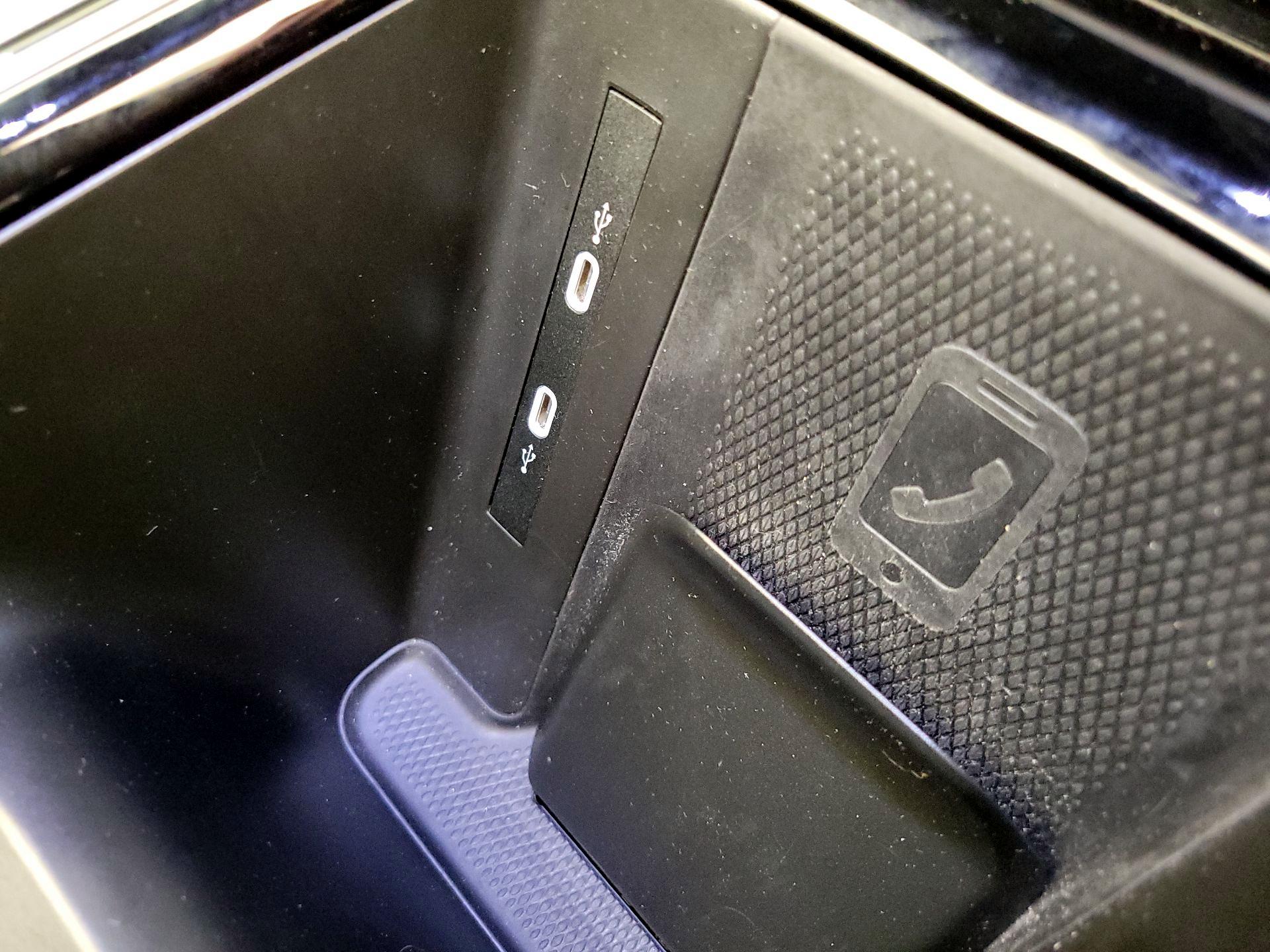 Thumbnail: 2023 Volkswagen ID.4 - 18