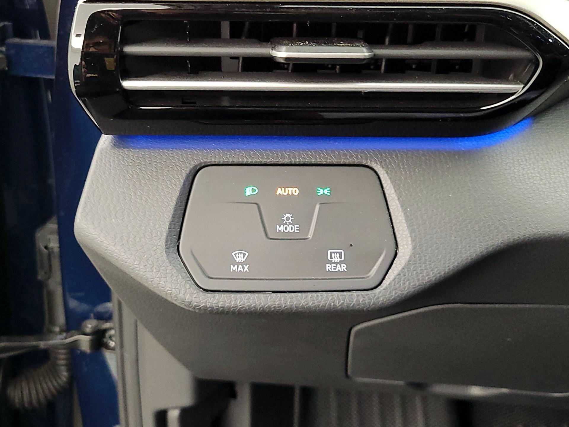 Thumbnail: 2023 Volkswagen ID.4 - 13