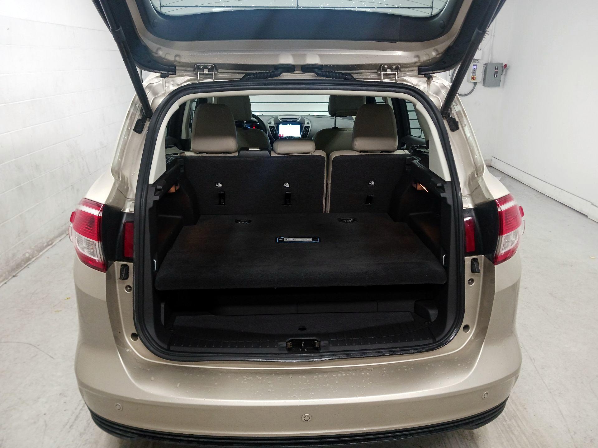 Thumbnail: 2017 Ford C-Max - 15