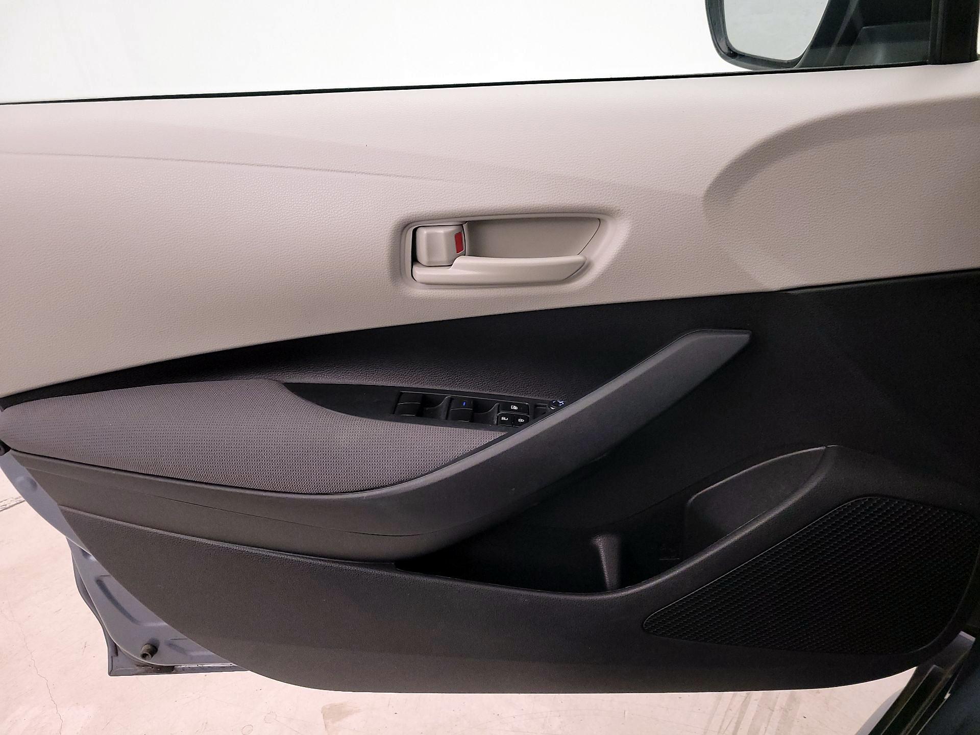 Thumbnail: 2022 Toyota Corolla - 12