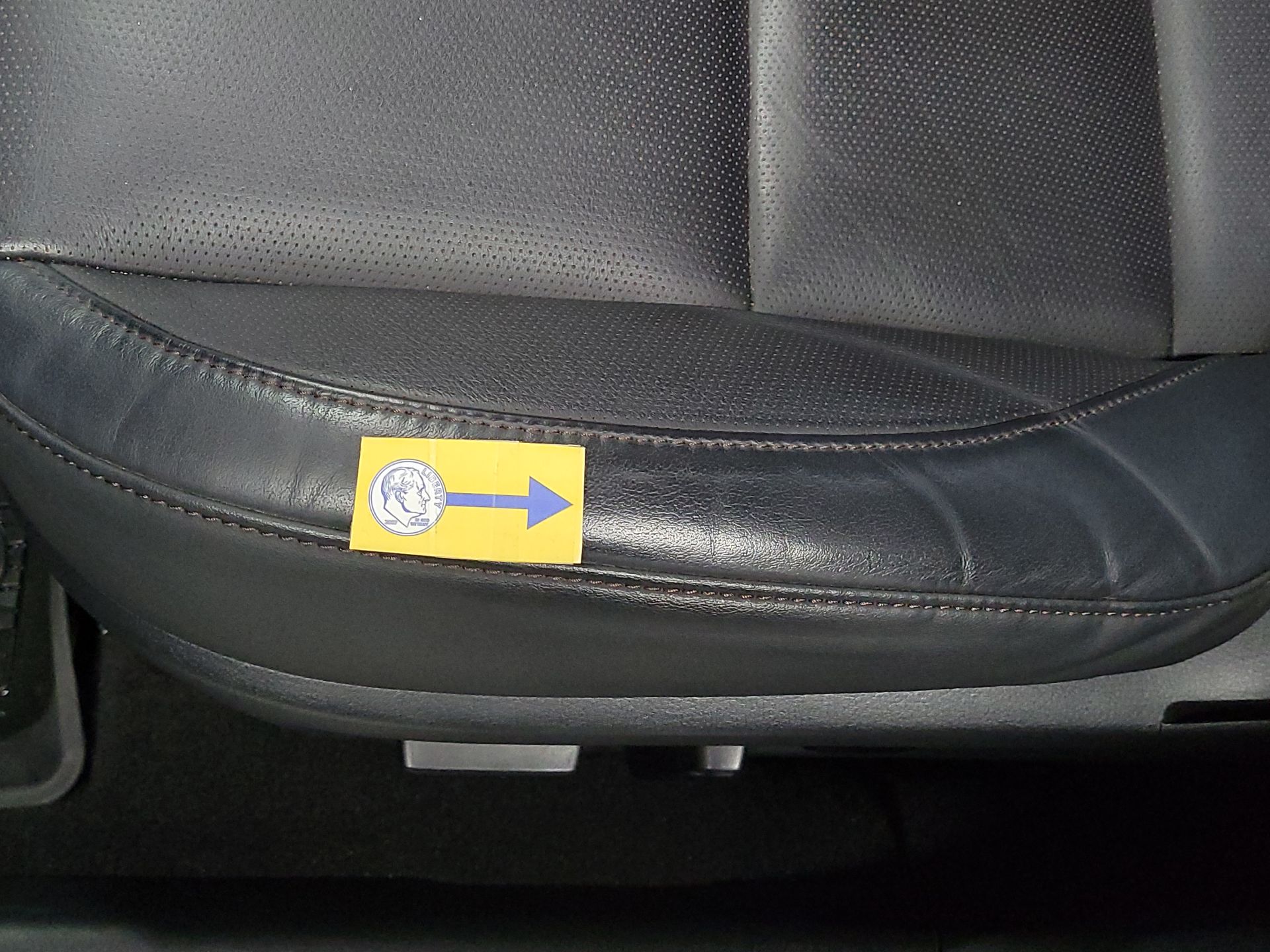 Thumbnail: 2022 Mazda CX-30 - 19