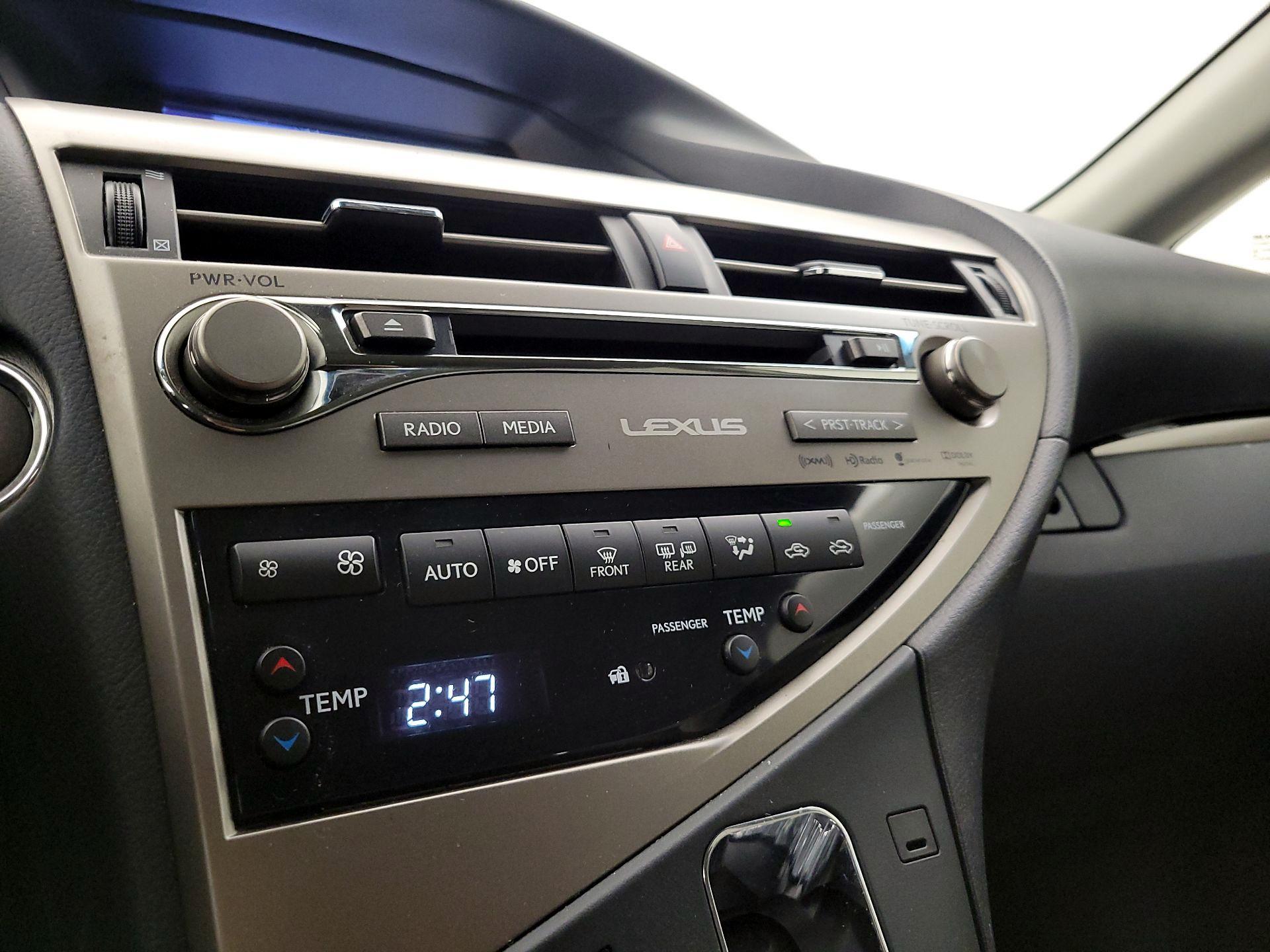 Thumbnail: 2015 Lexus RX - 17