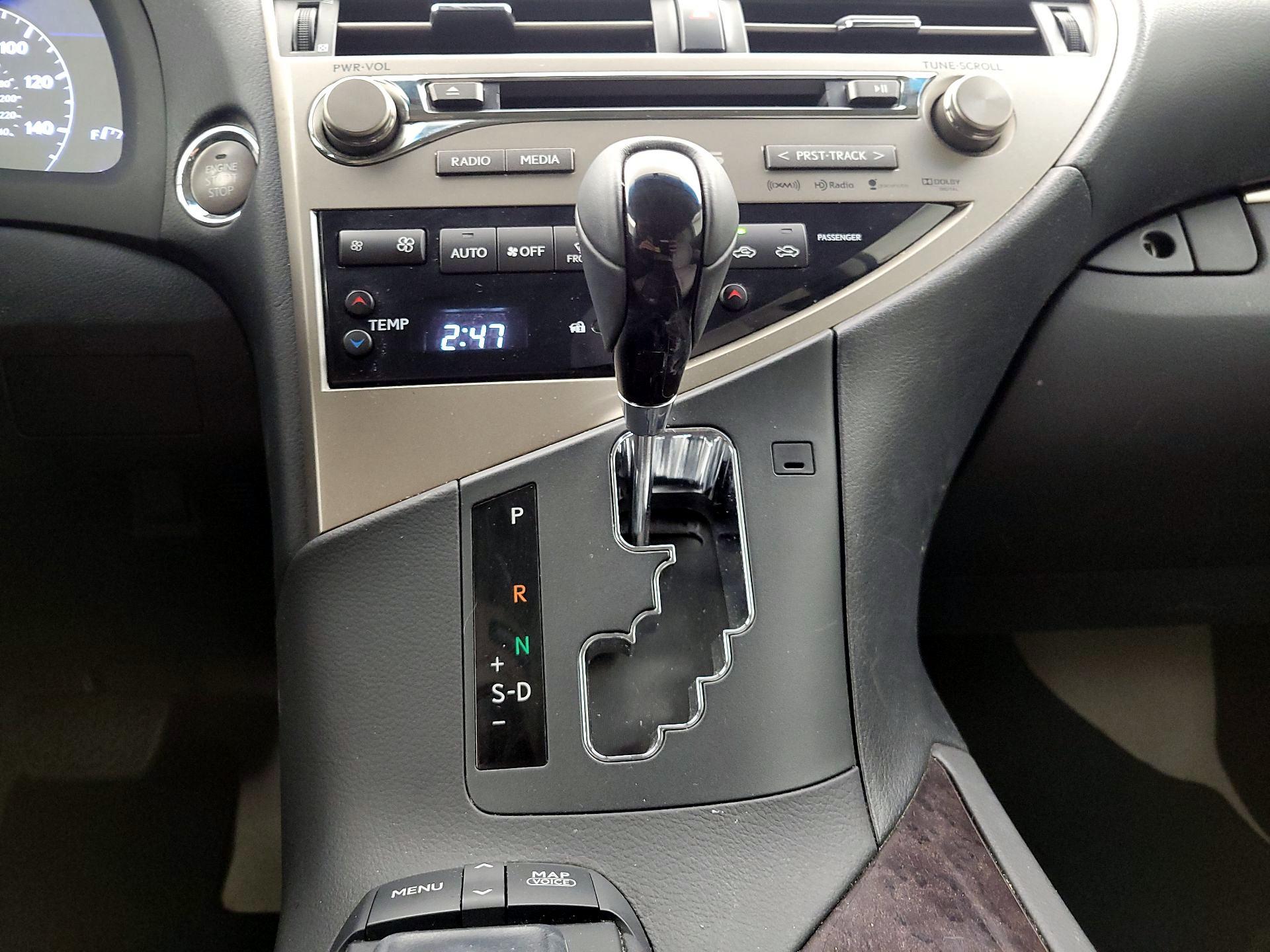 Thumbnail: 2015 Lexus RX - 18