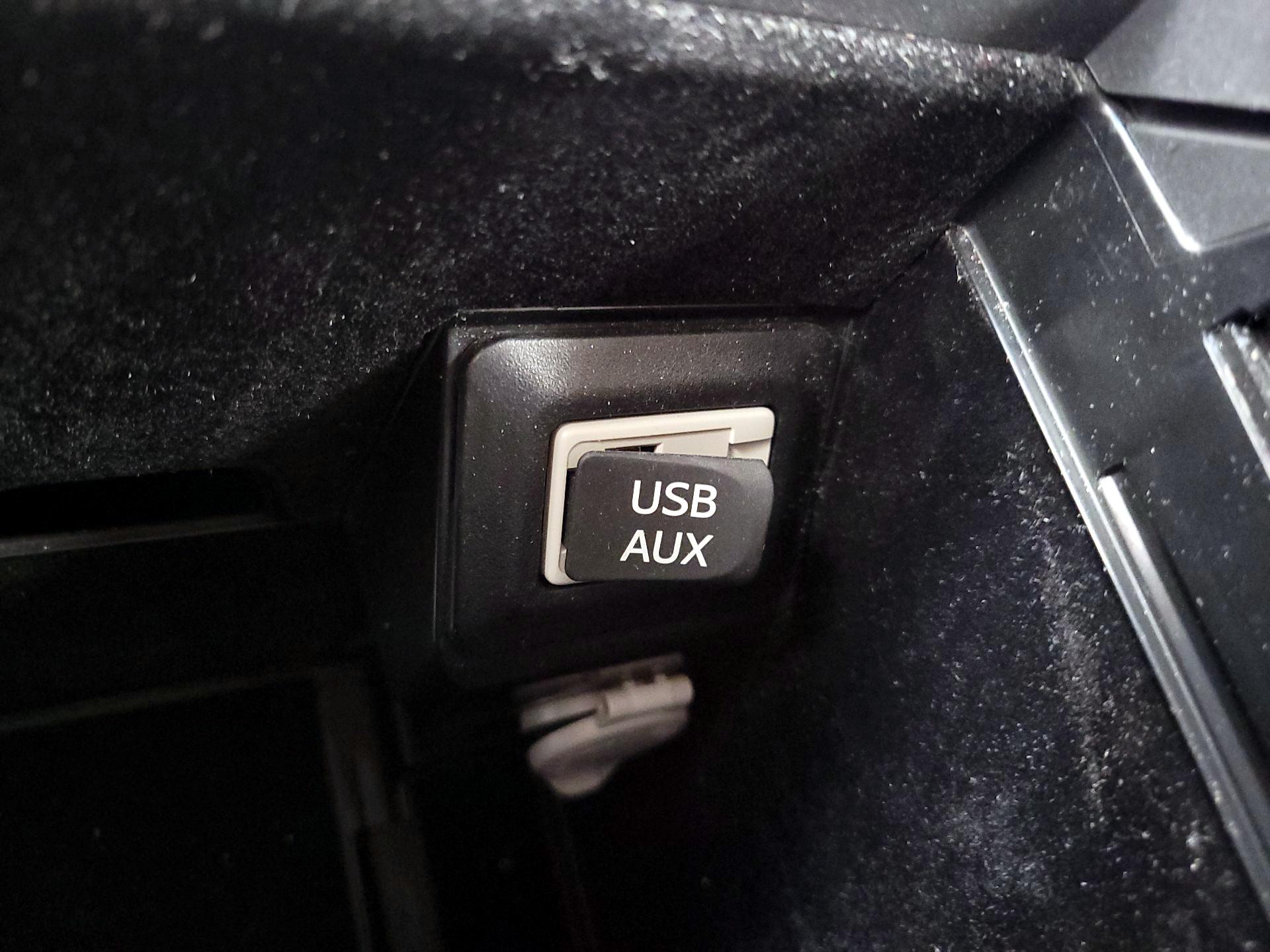 Thumbnail: 2015 Lexus RX - 19