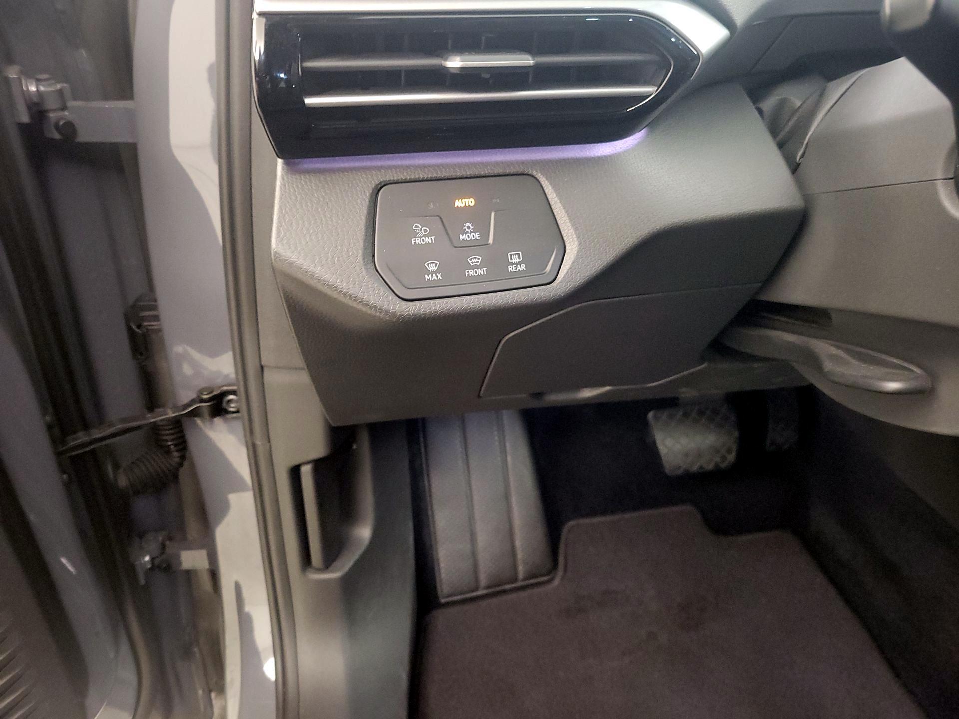 Thumbnail: 2023 Volkswagen ID.4 - 13