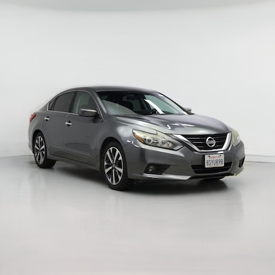 2016 Nissan Altima SR