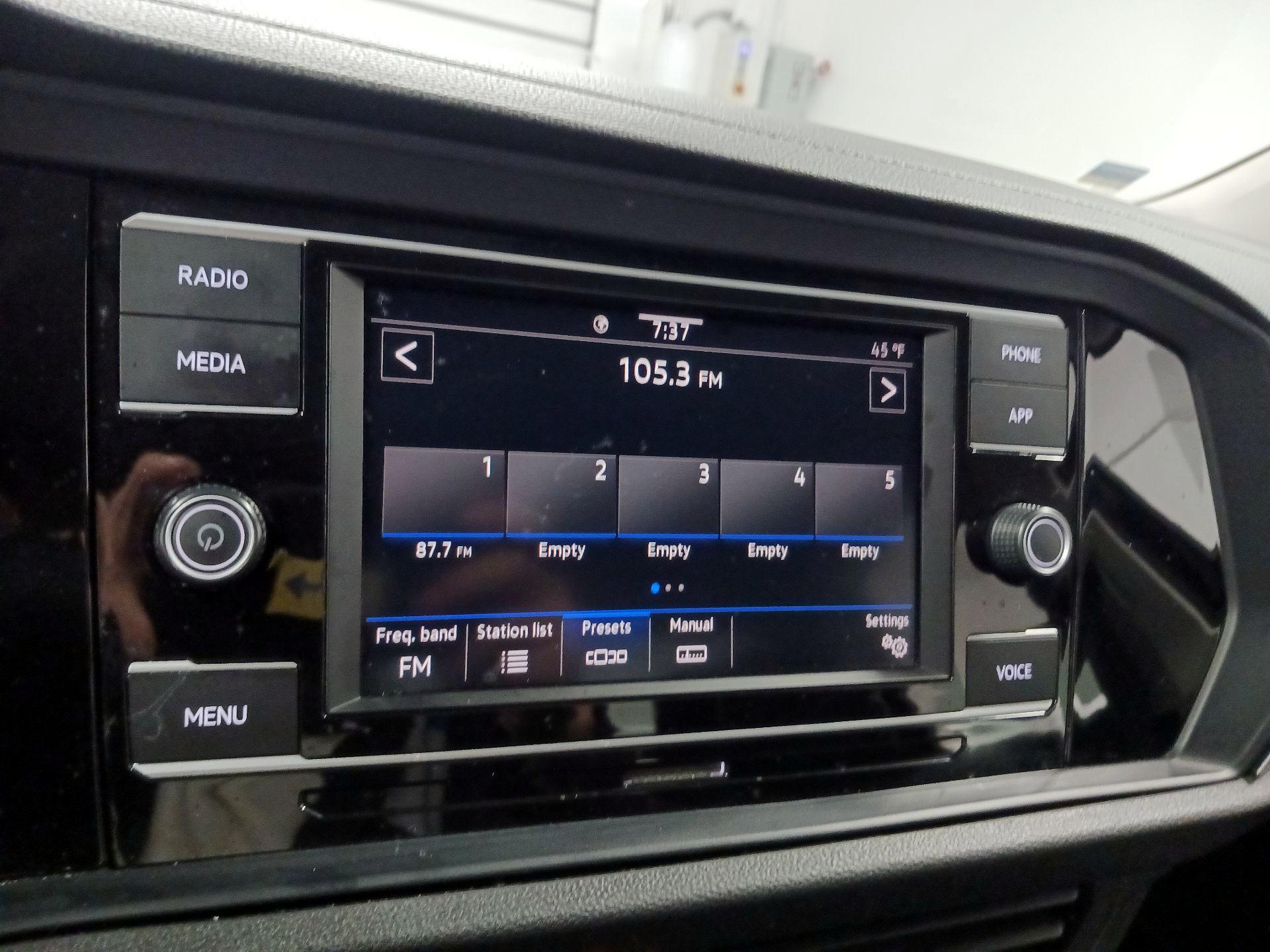 Thumbnail: 2020 Volkswagen Jetta - 13