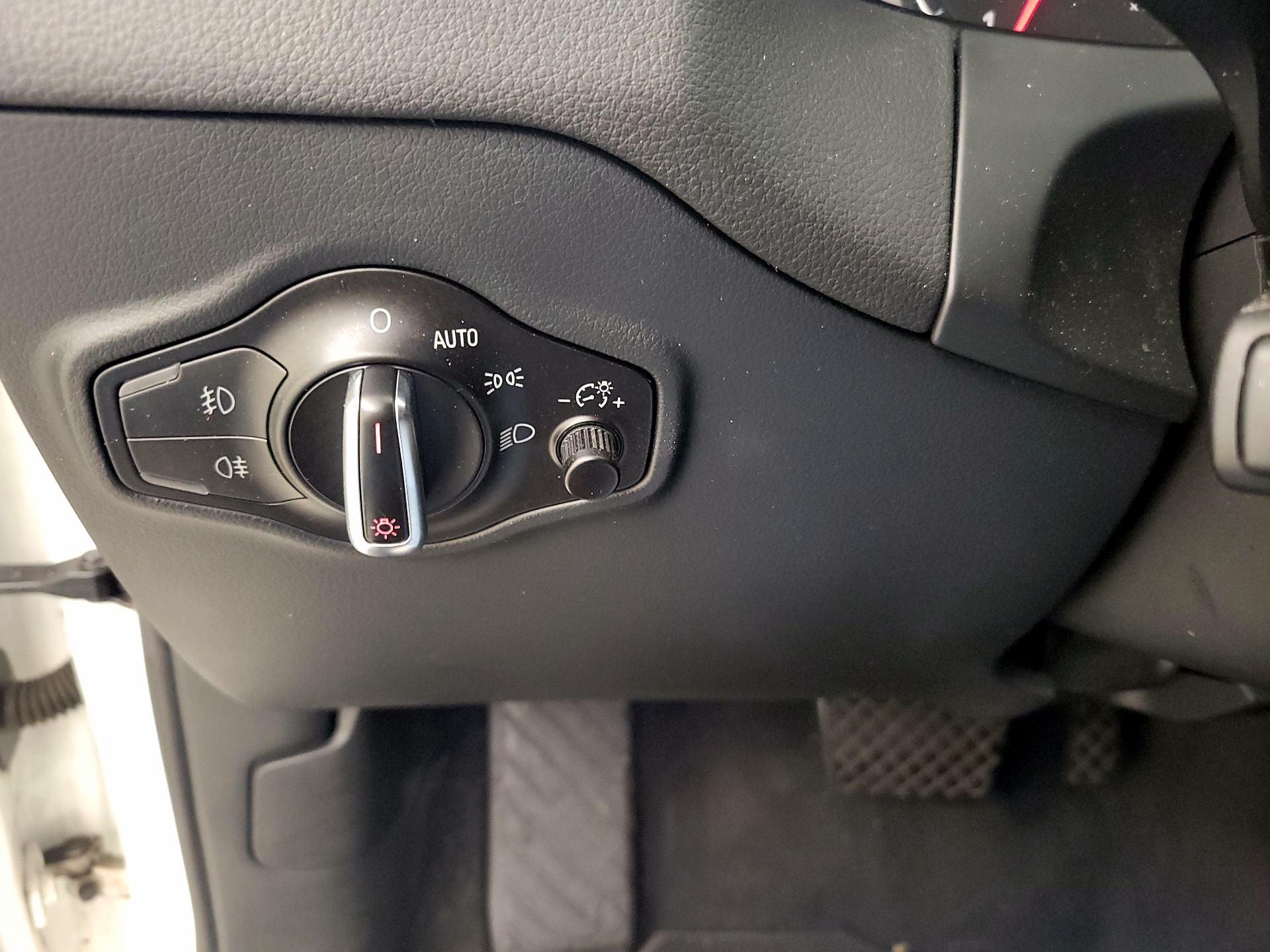 Thumbnail: 2015 Audi Q5 - 13