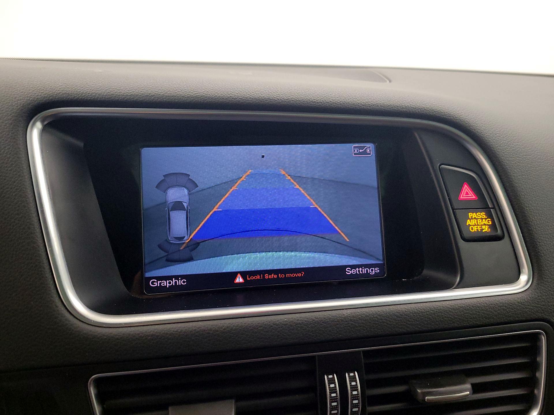 Thumbnail: 2015 Audi Q5 - 15