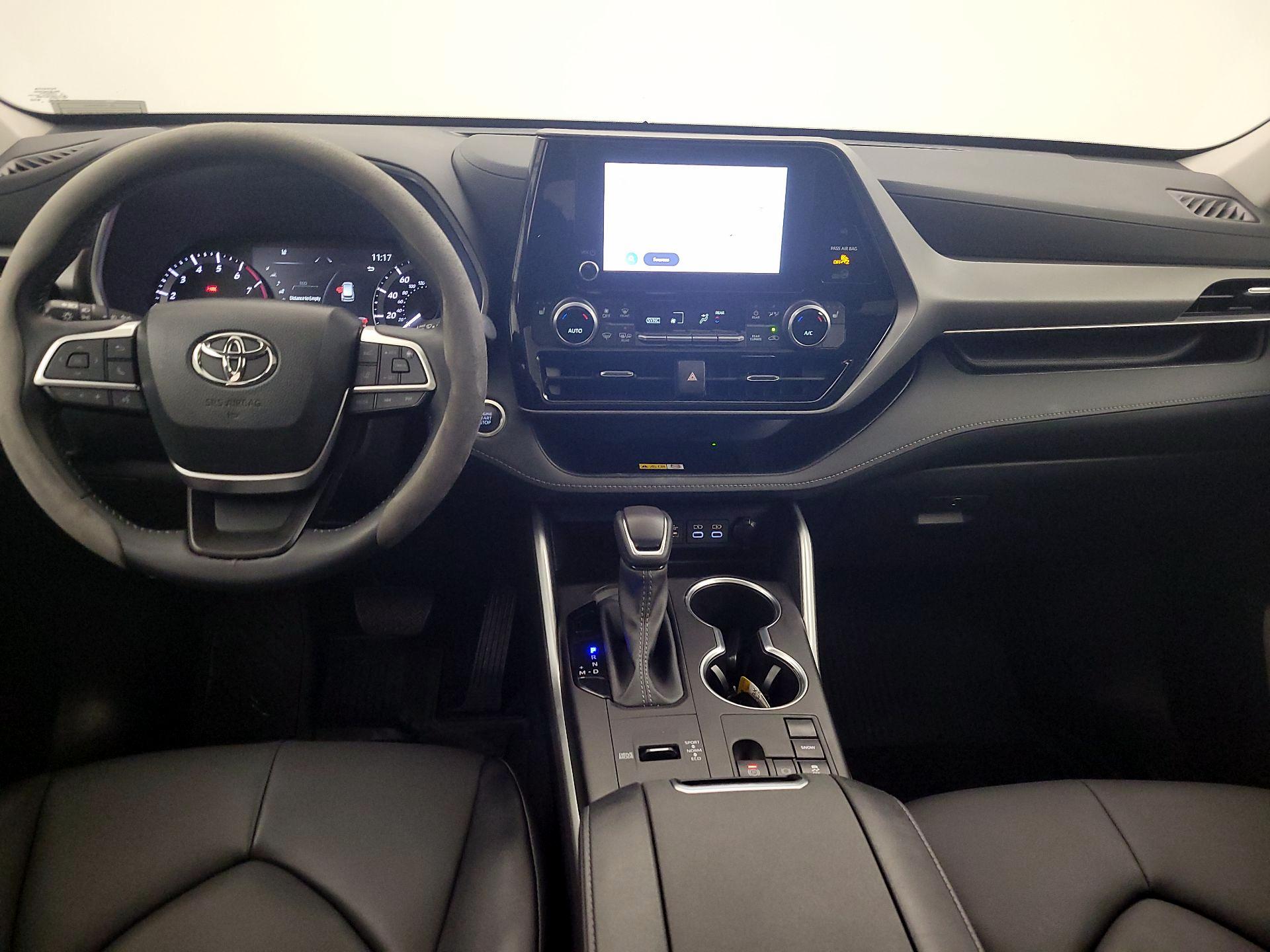 Thumbnail: 2024 Toyota Highlander - 9