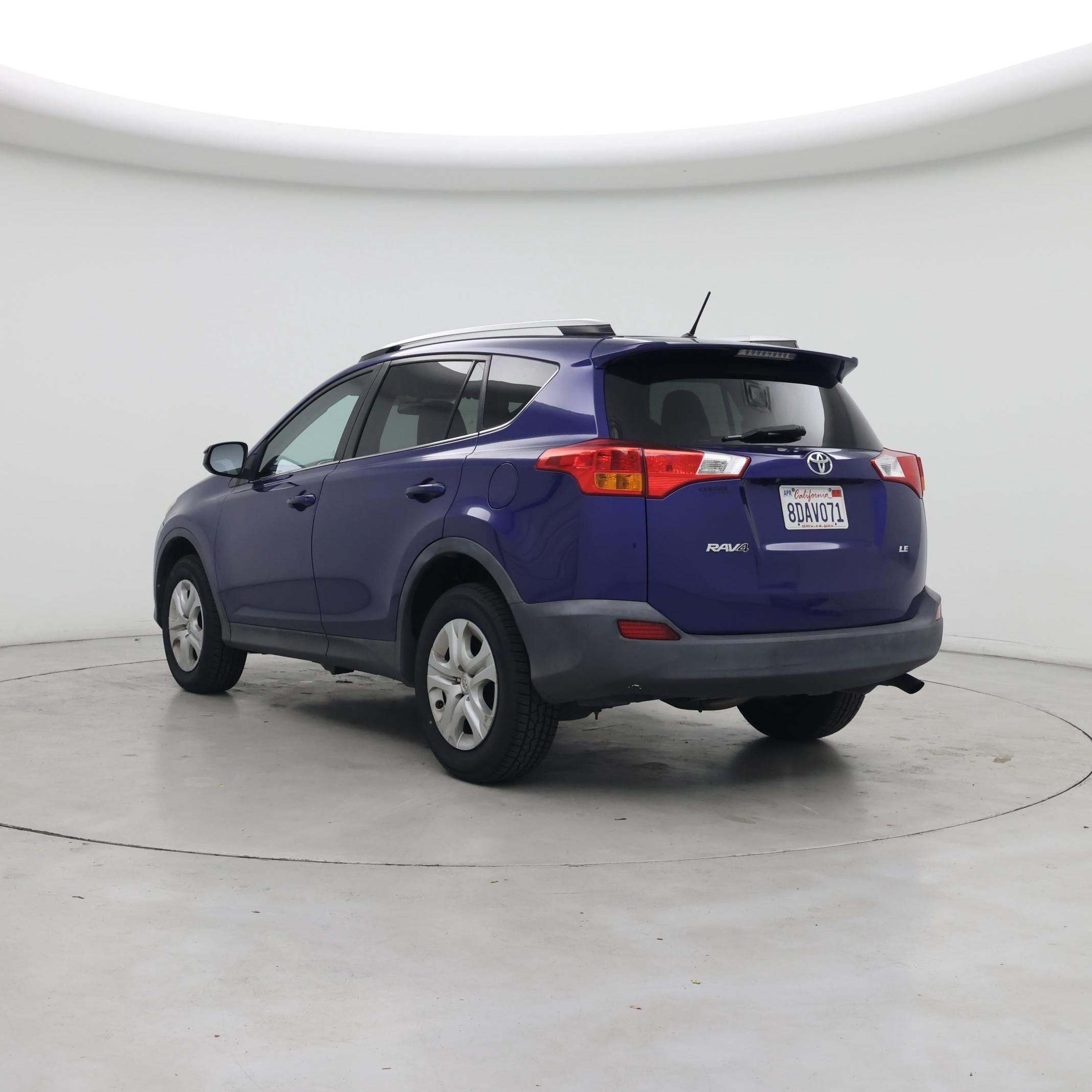 Thumbnail: 2015 Toyota RAV4 - 2