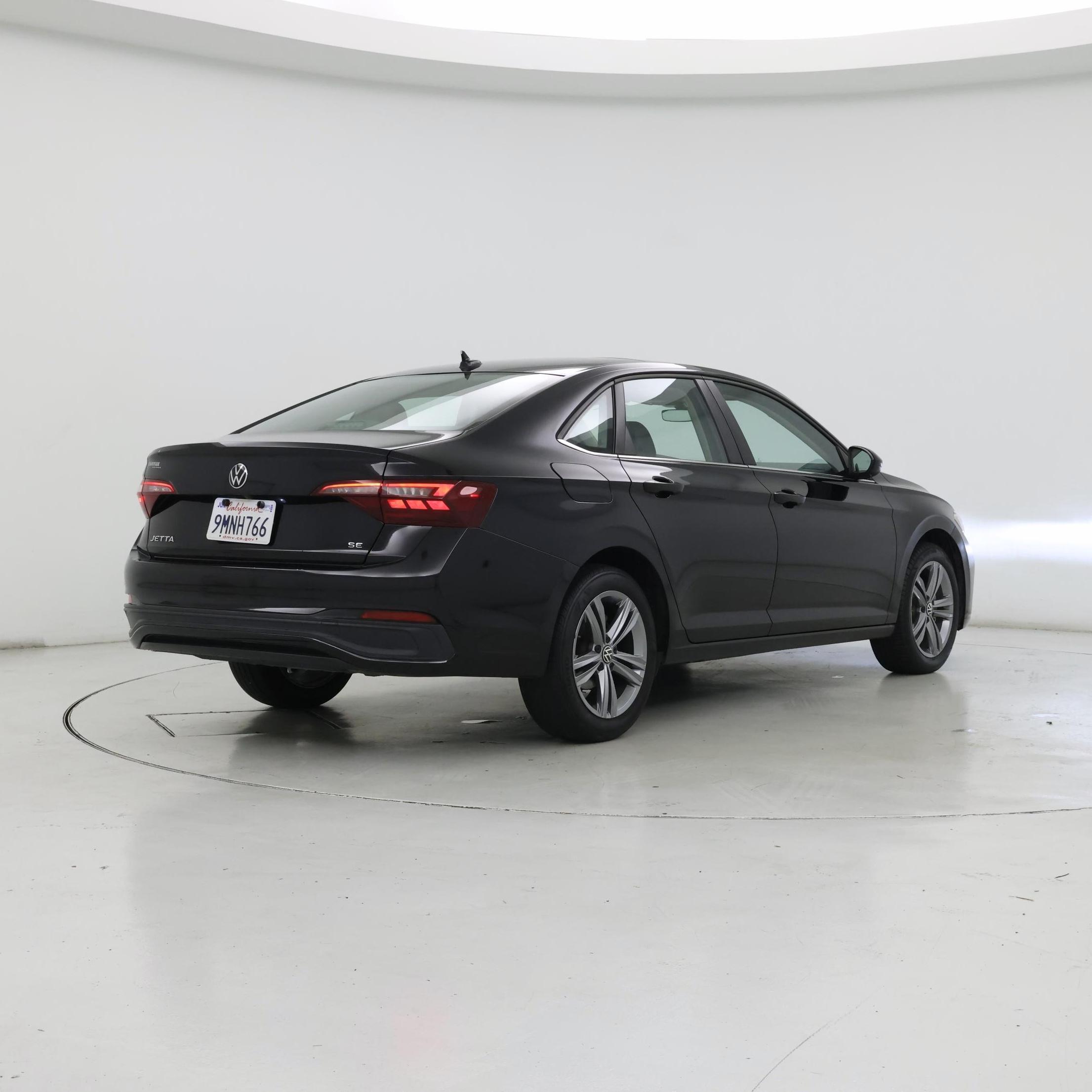 Thumbnail: 2024 Volkswagen Jetta - 8