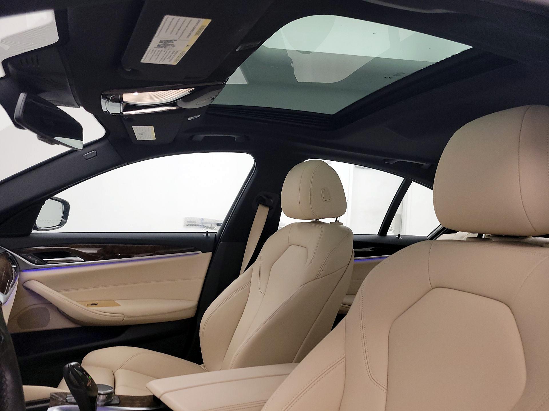 Thumbnail: 2019 BMW 5 Series - 20