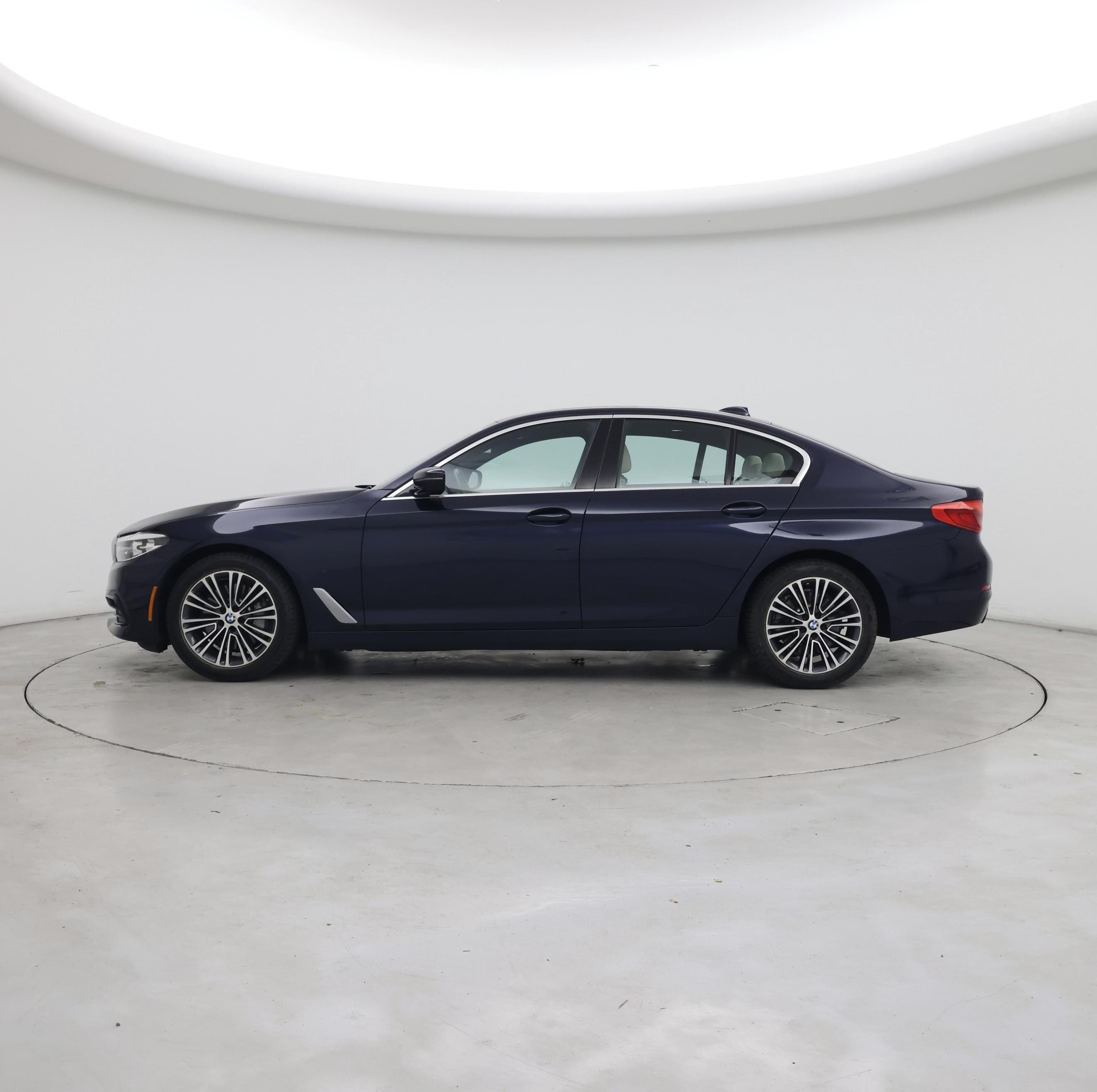 Thumbnail: 2019 BMW 5 Series - 3