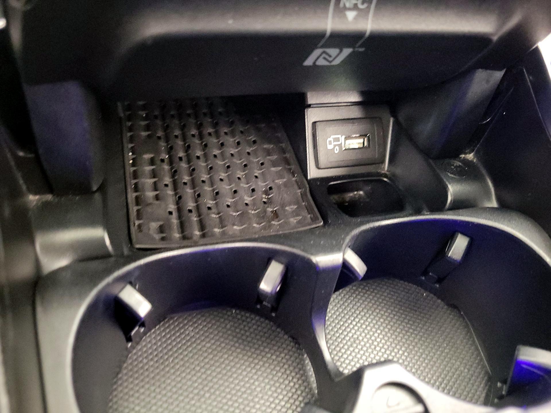 Thumbnail: 2017 Mercedes-Benz E-Class - 19