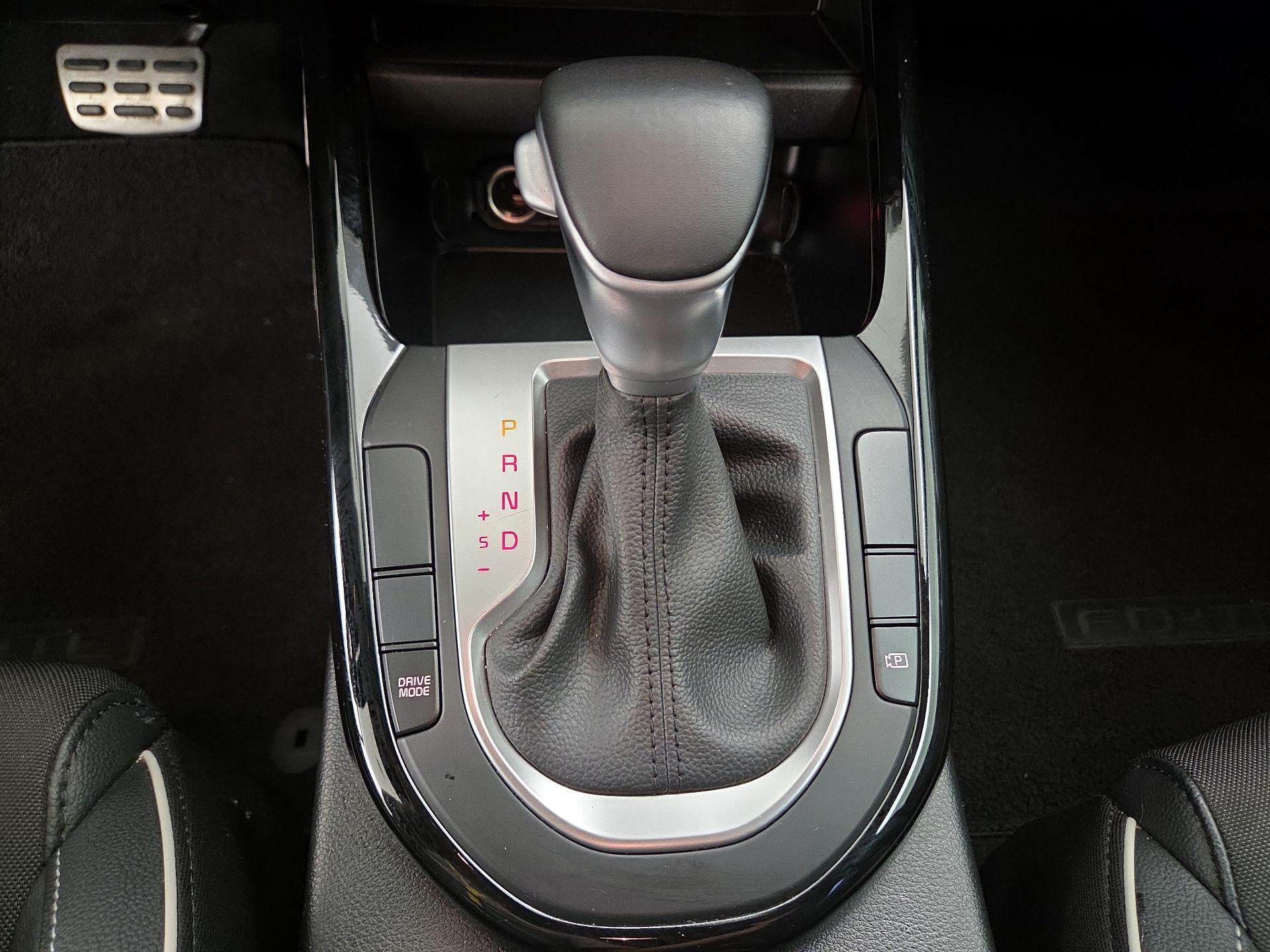 Thumbnail: 2023 Kia Forte - 18