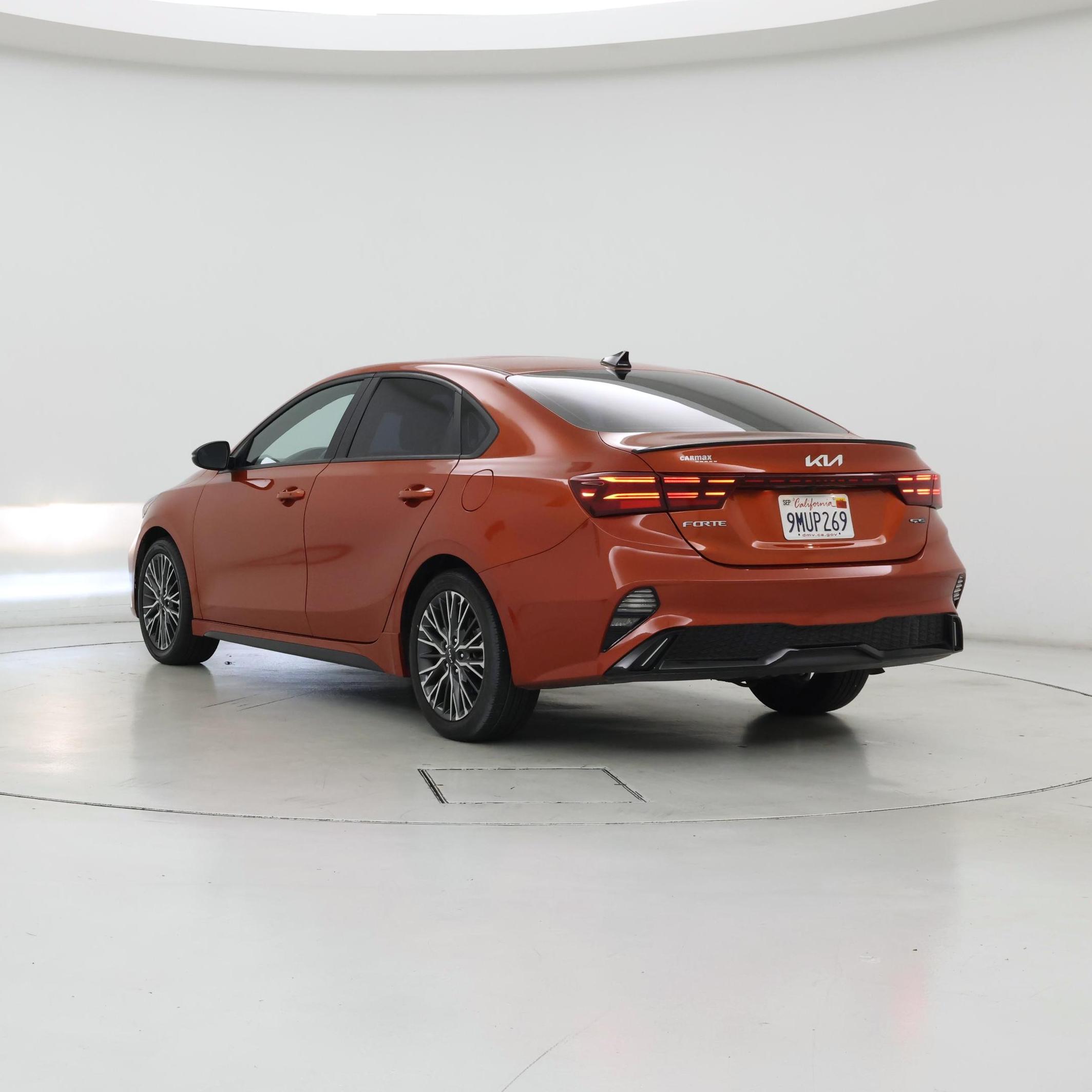 Thumbnail: 2023 Kia Forte - 2