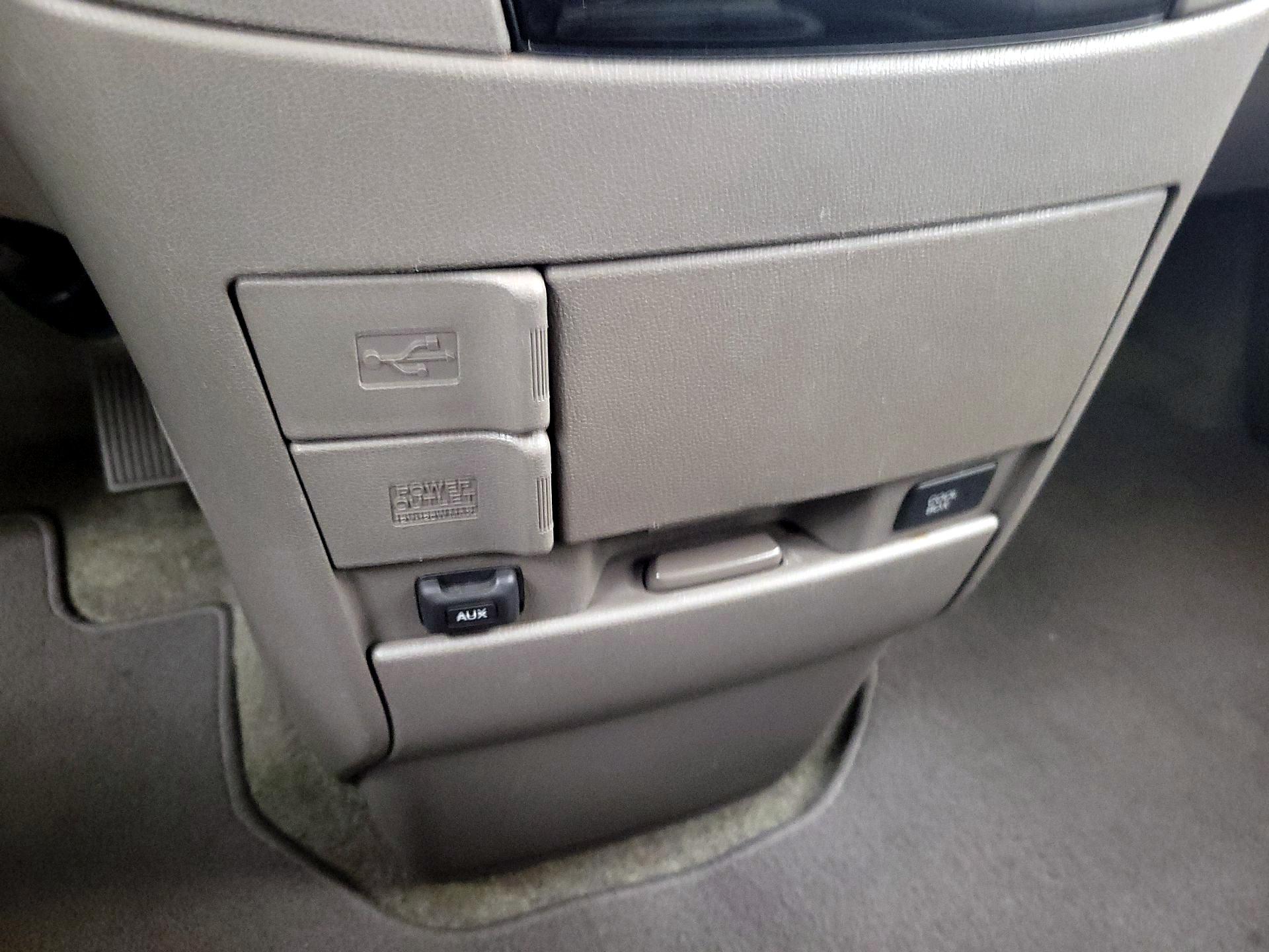 Thumbnail: 2016 Honda Odyssey - 18