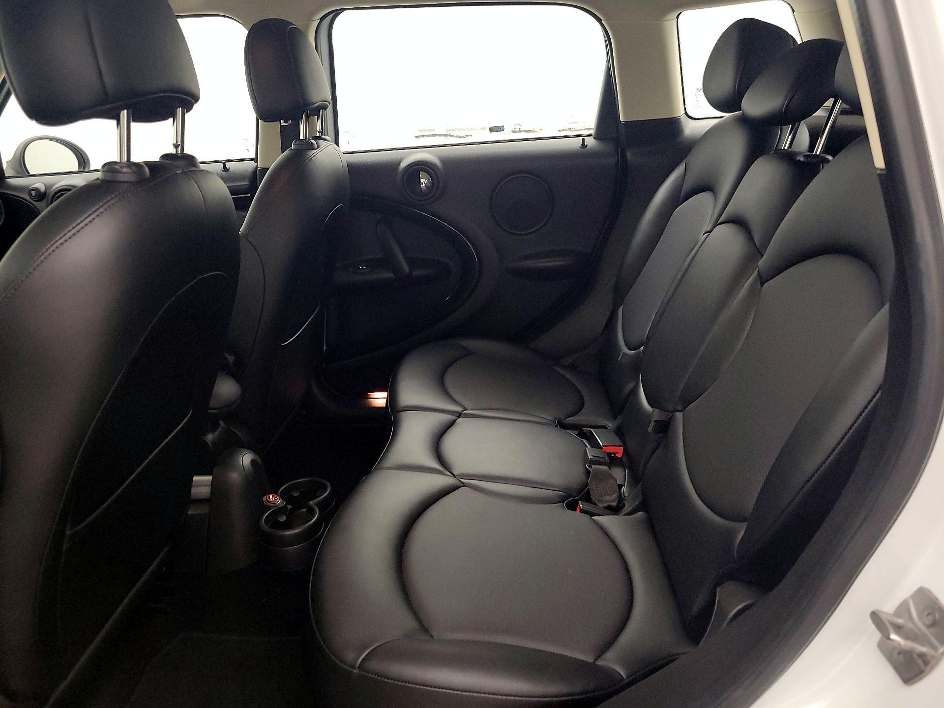 Thumbnail: 2016 MINI Cooper Countryman - 14