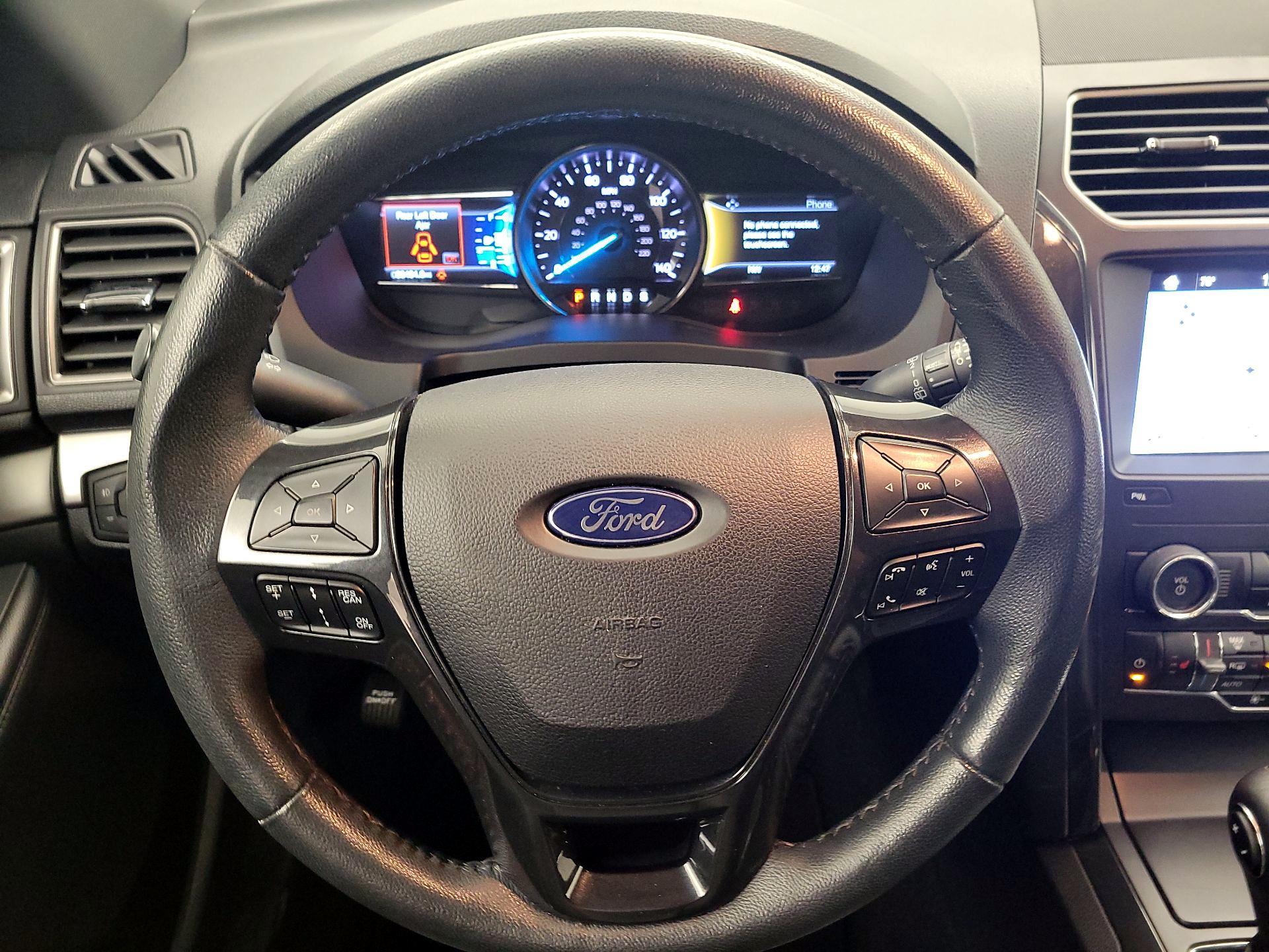 Thumbnail: 2019 Ford Explorer - 10