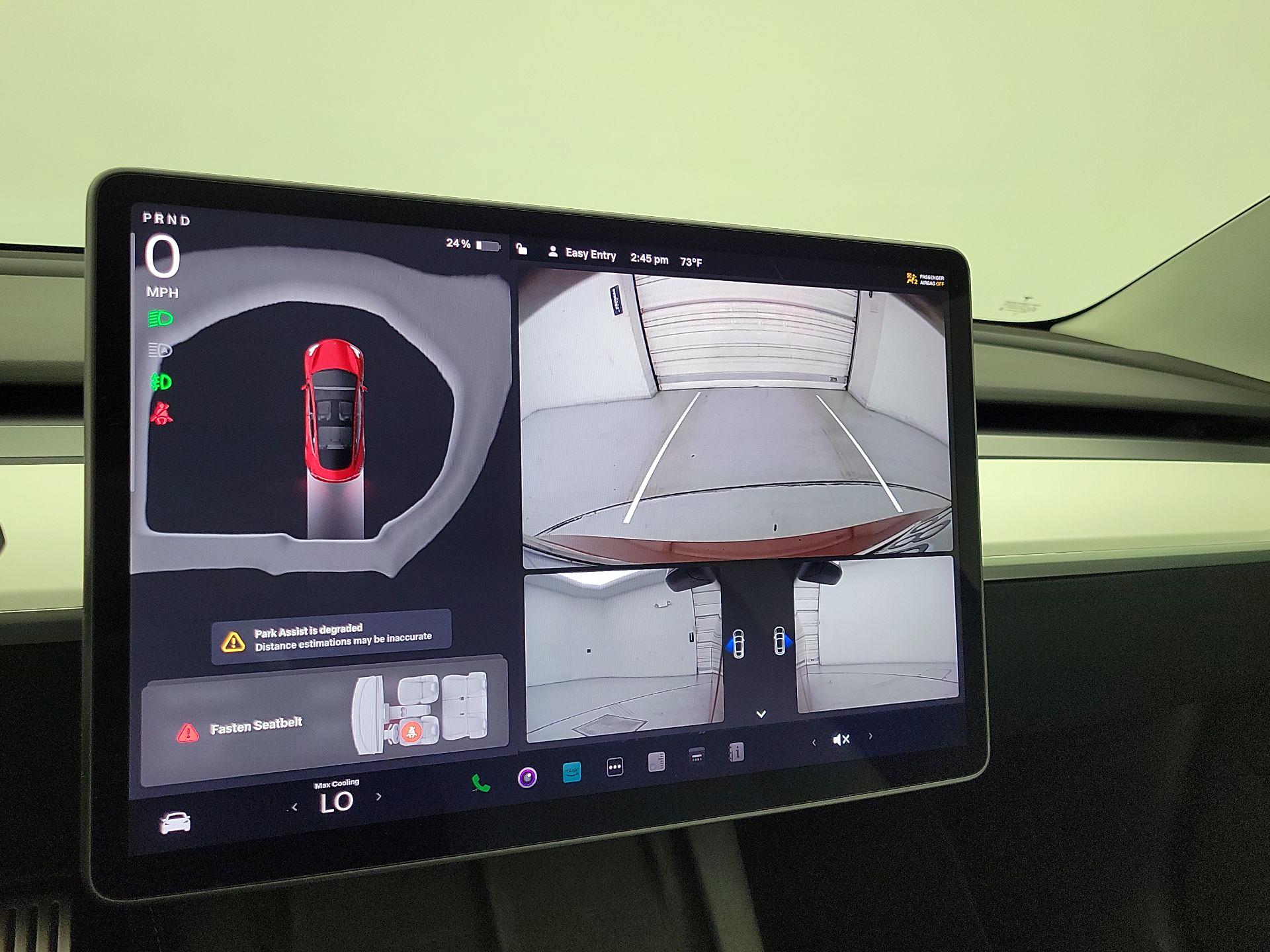 Thumbnail: 2022 Tesla Model 3 - 14