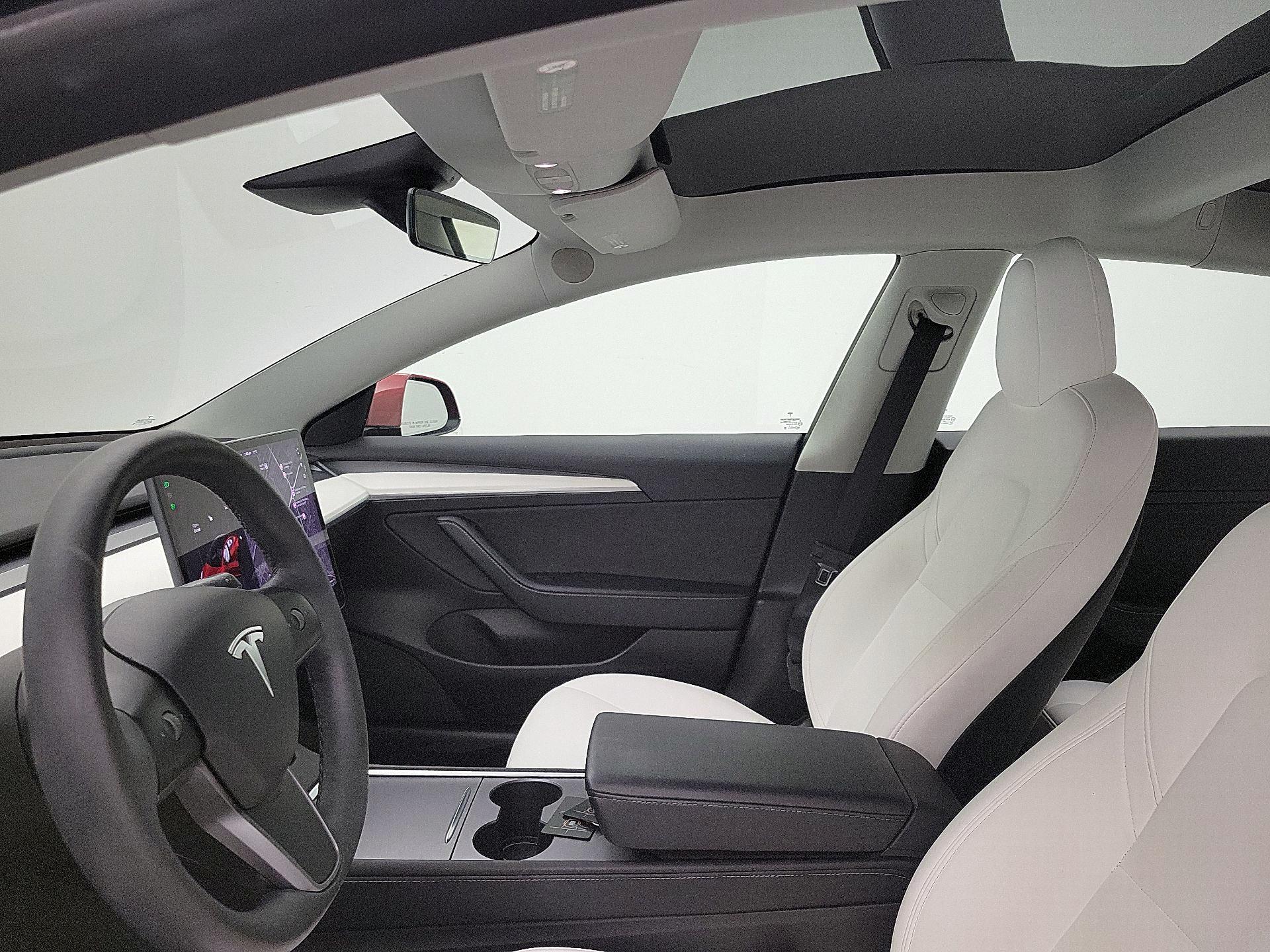 Thumbnail: 2022 Tesla Model 3 - 19