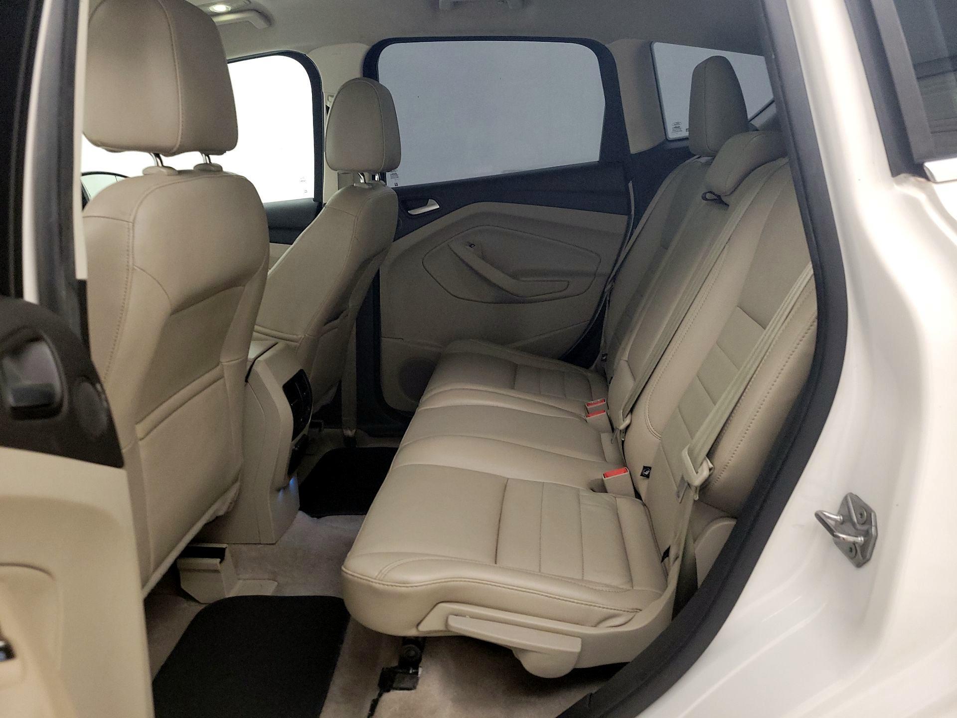 Thumbnail: 2014 Ford C-Max - 19