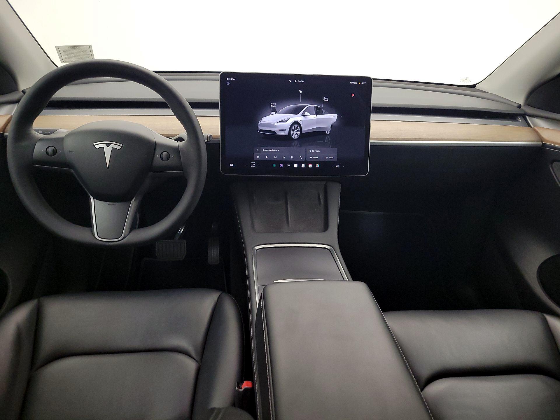 Thumbnail: 2023 Tesla Model Y - 9