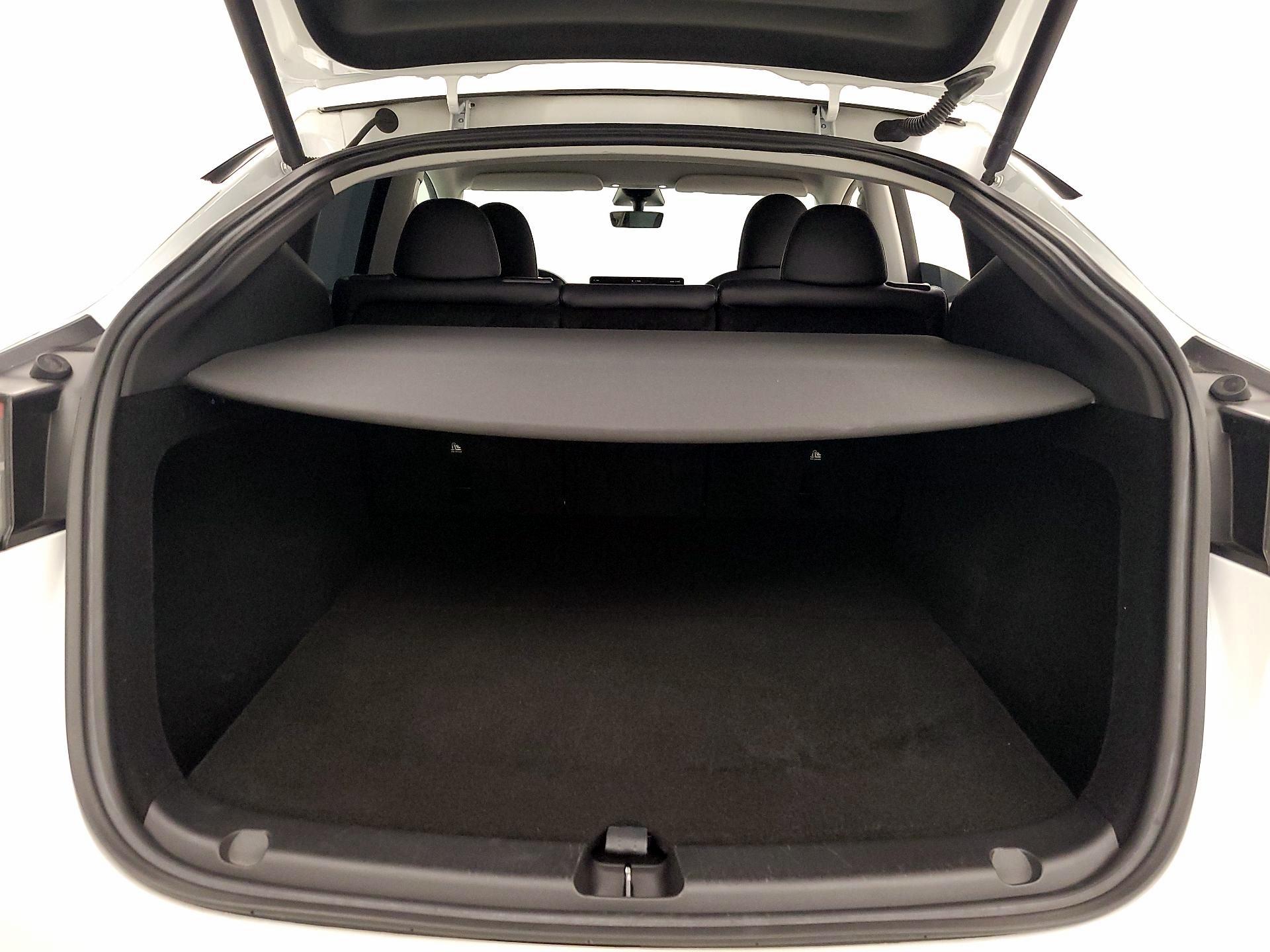 Thumbnail: 2023 Tesla Model Y - 18